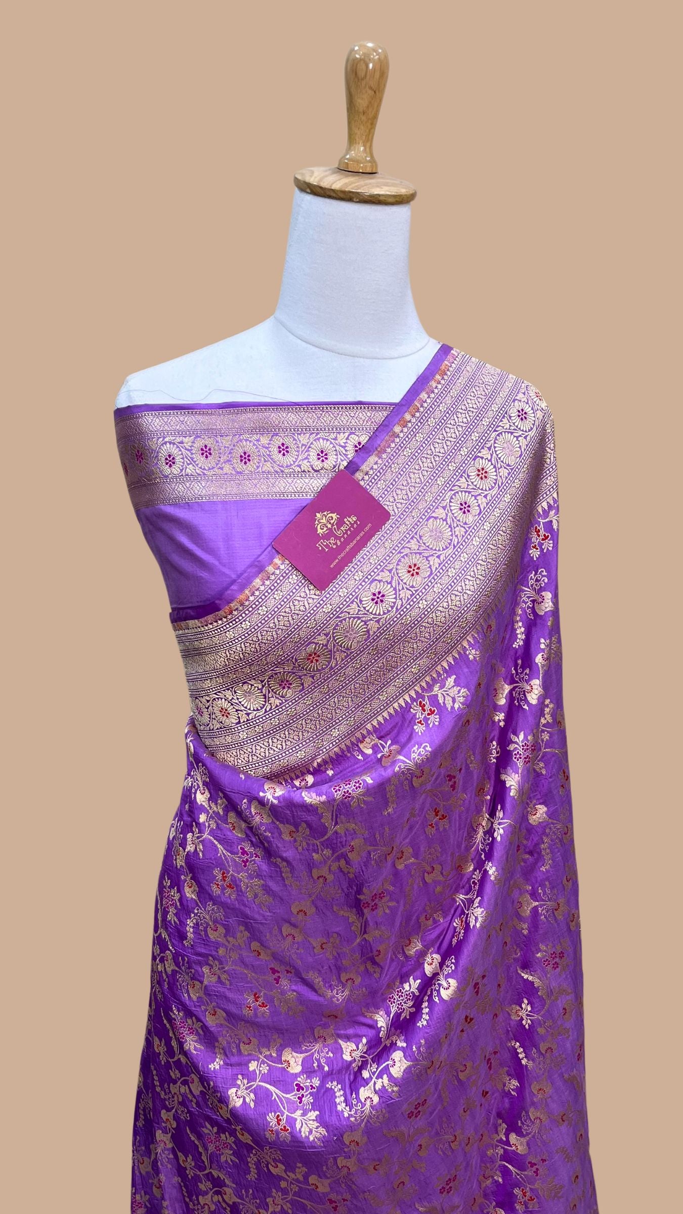 Pure Katan Silk Handloom Banarasi Saree - Jaal Work With Meenakari
