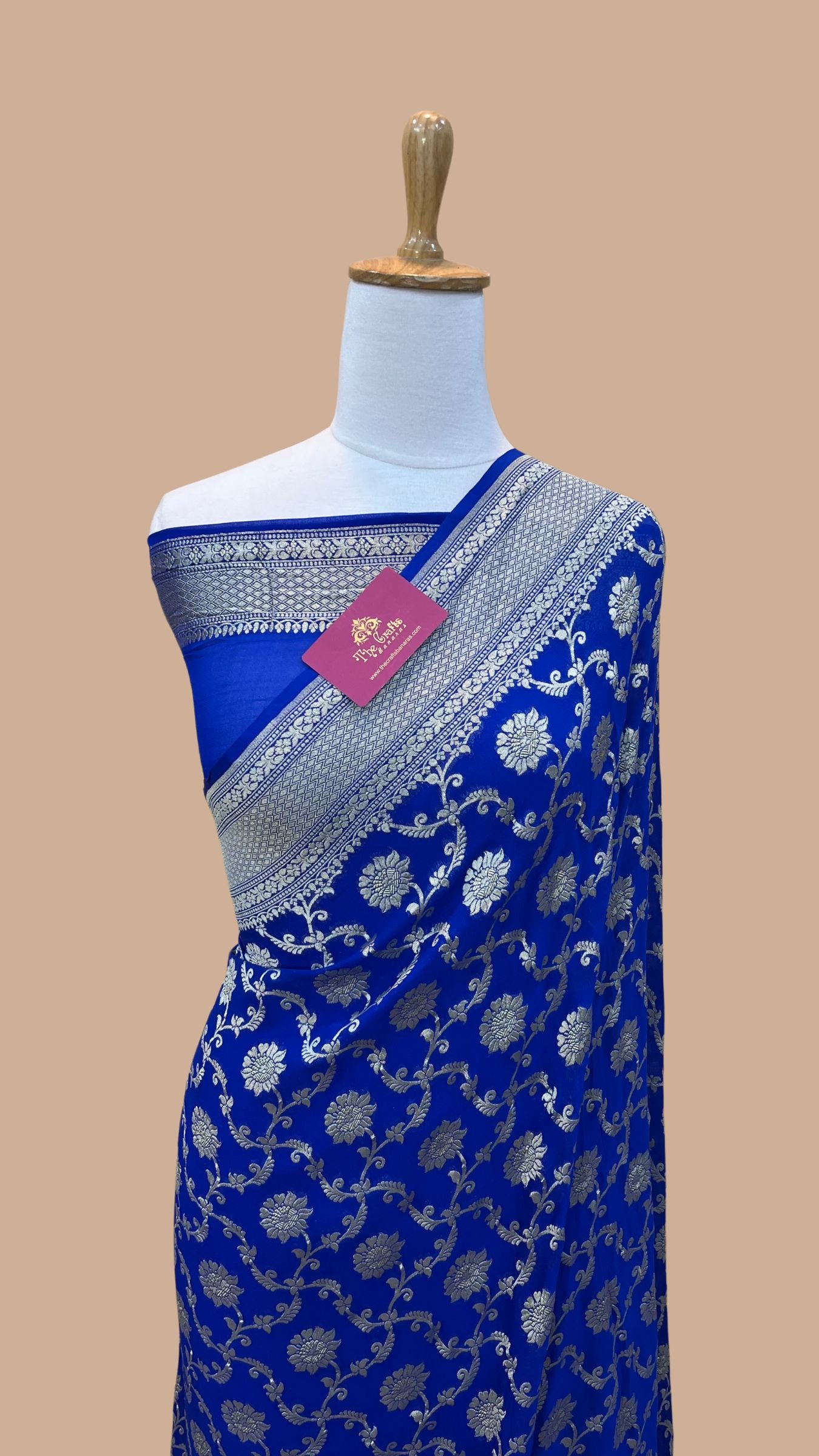 Khaddi Georgette Handloom Banarasi Saree - Water Zari