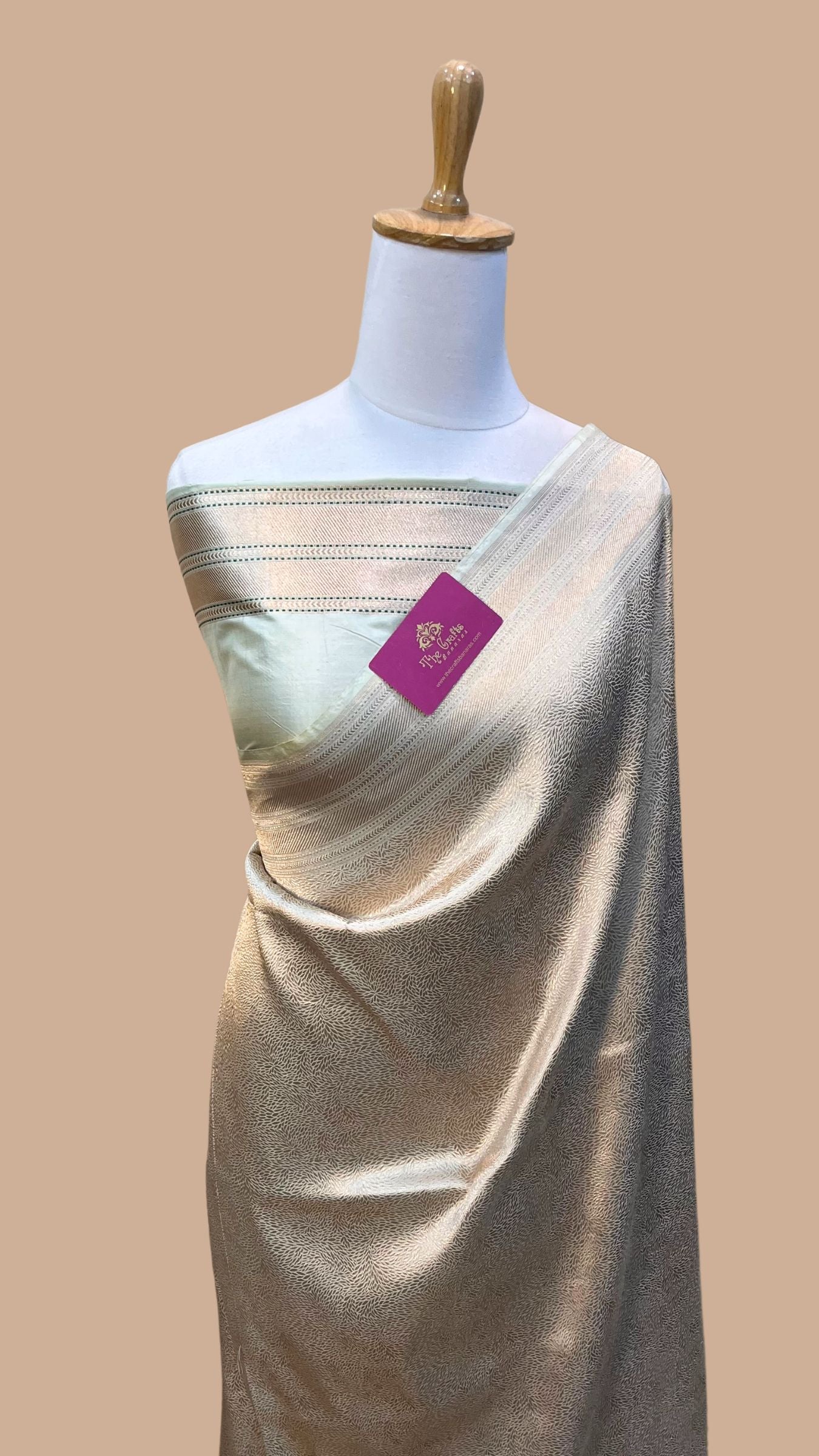 Pure Katan Silk Handloom Banarasi Saree - Tanchui Brocade