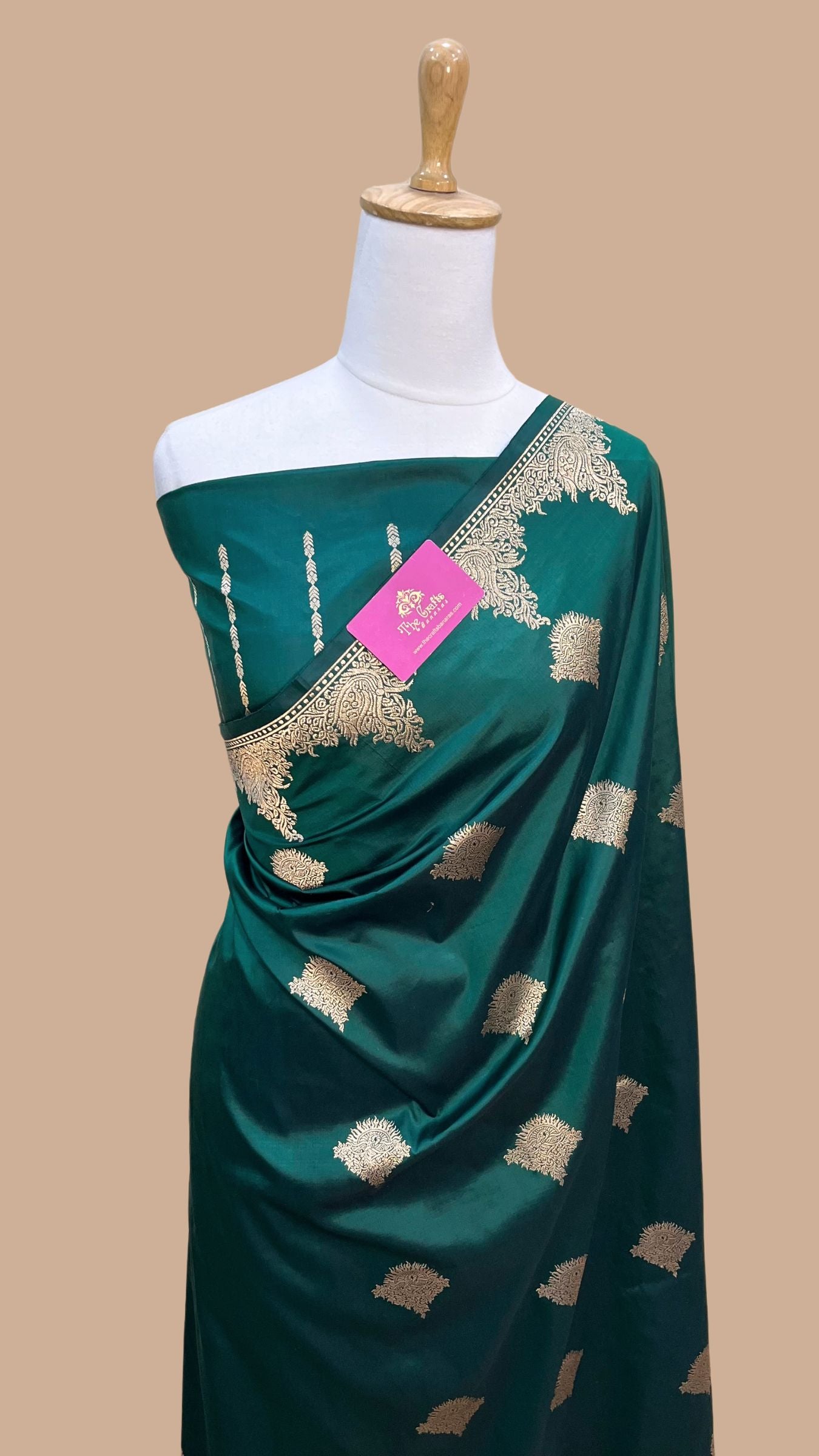 Pure Katan Silk Handloom Banarasi Saree - Jaal work
