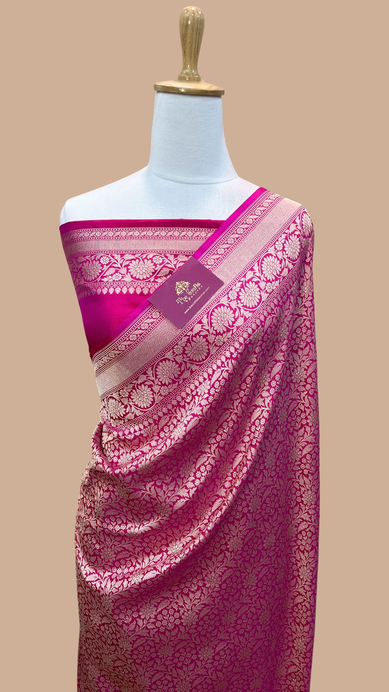 Pure Katan Silk Handloom Banarasi Saree - Tanchui Brocade Meena