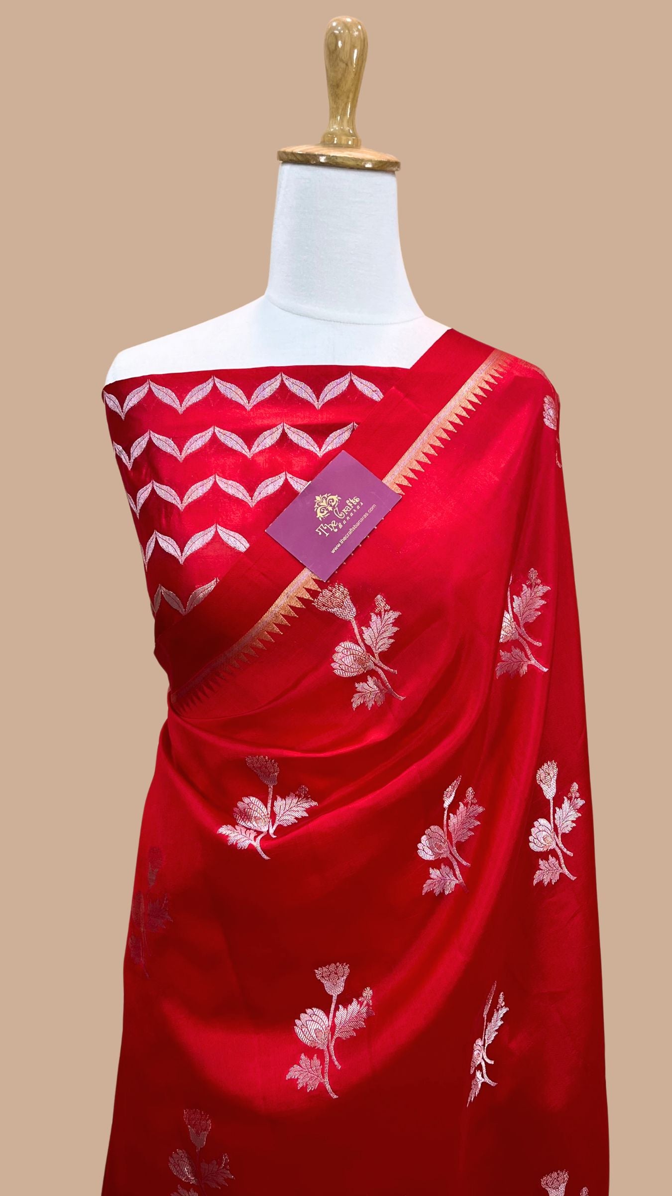 Pure Raw Mango Silk Handloom Banarasi Saree