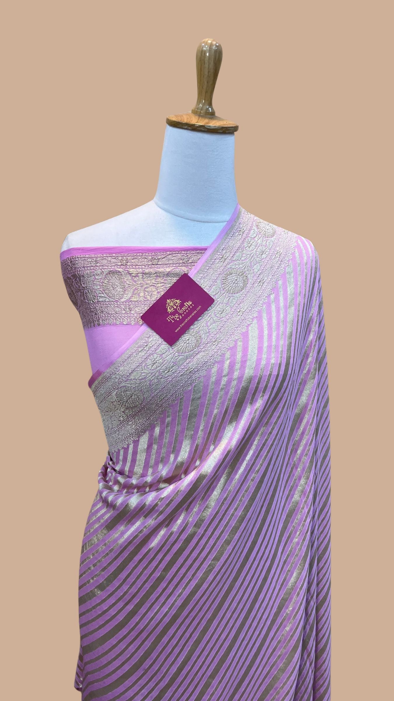 Khaddi Georgette Handloom Banarasi Saree - Water Zari