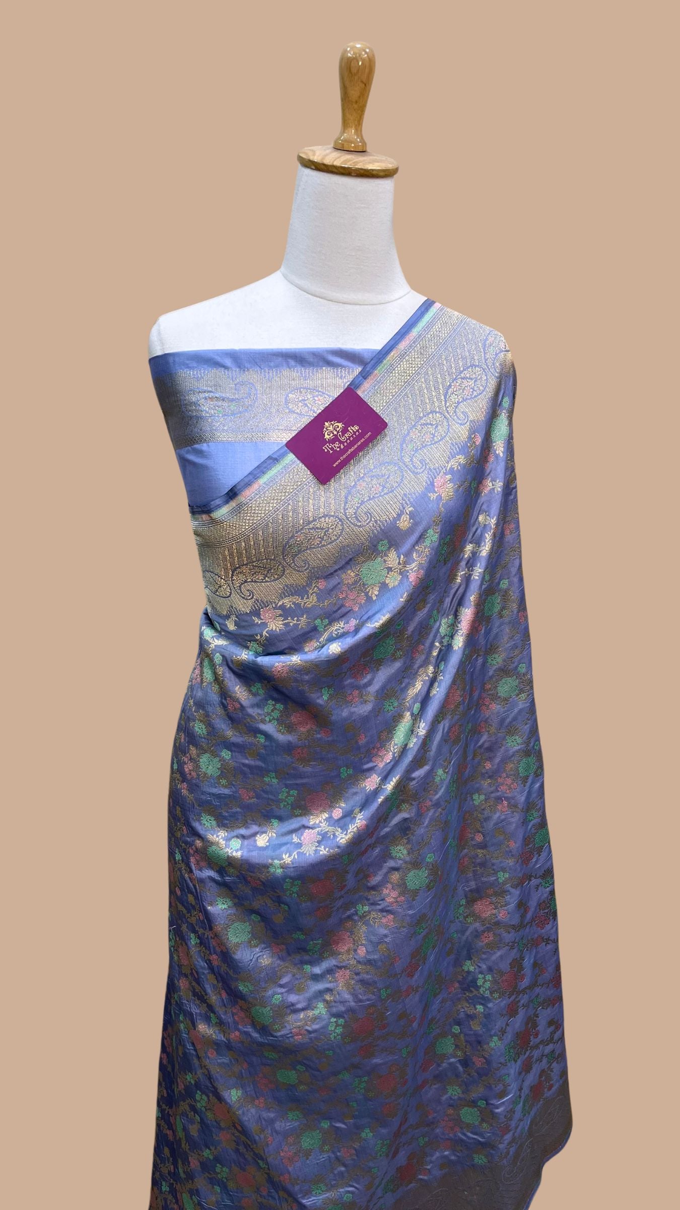 Pure Katan Silk Handloom Banarasi Saree - Jaal With Meenakari