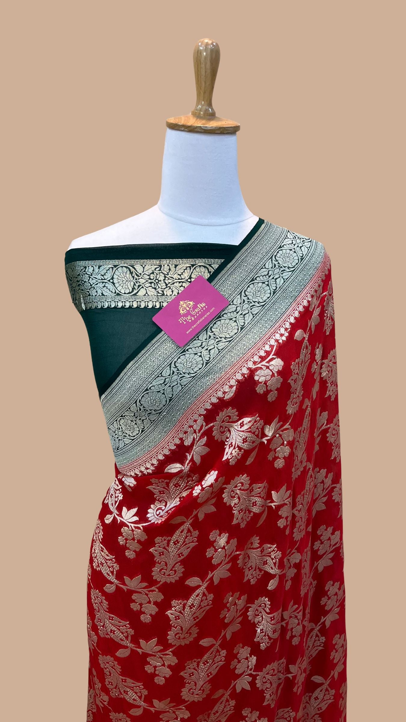 Khaddi Georgette Handloom Banarasi Saree - Water Zari