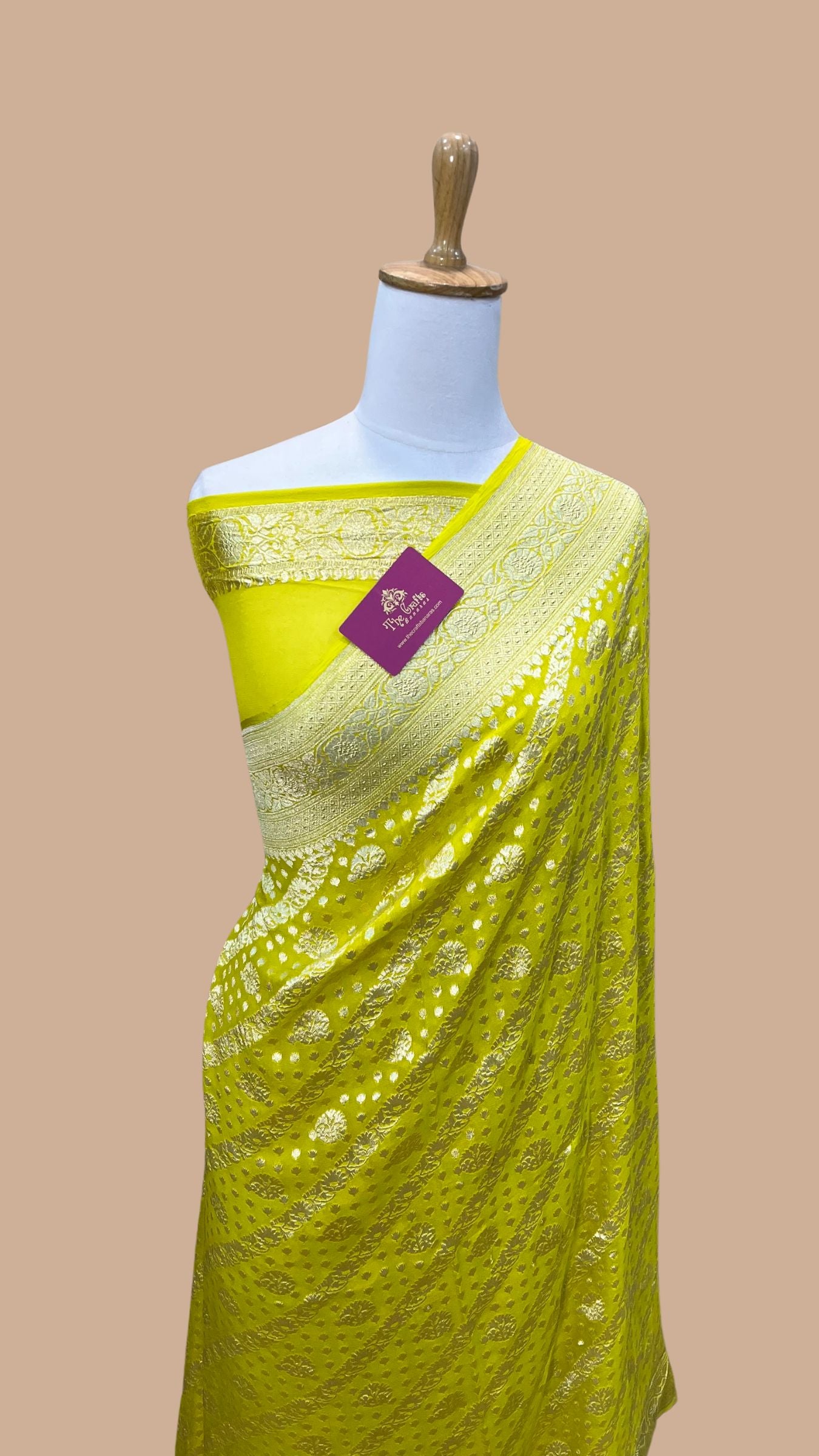 Khaddi Georgette Handloom Banarasi Saree - Water Zari