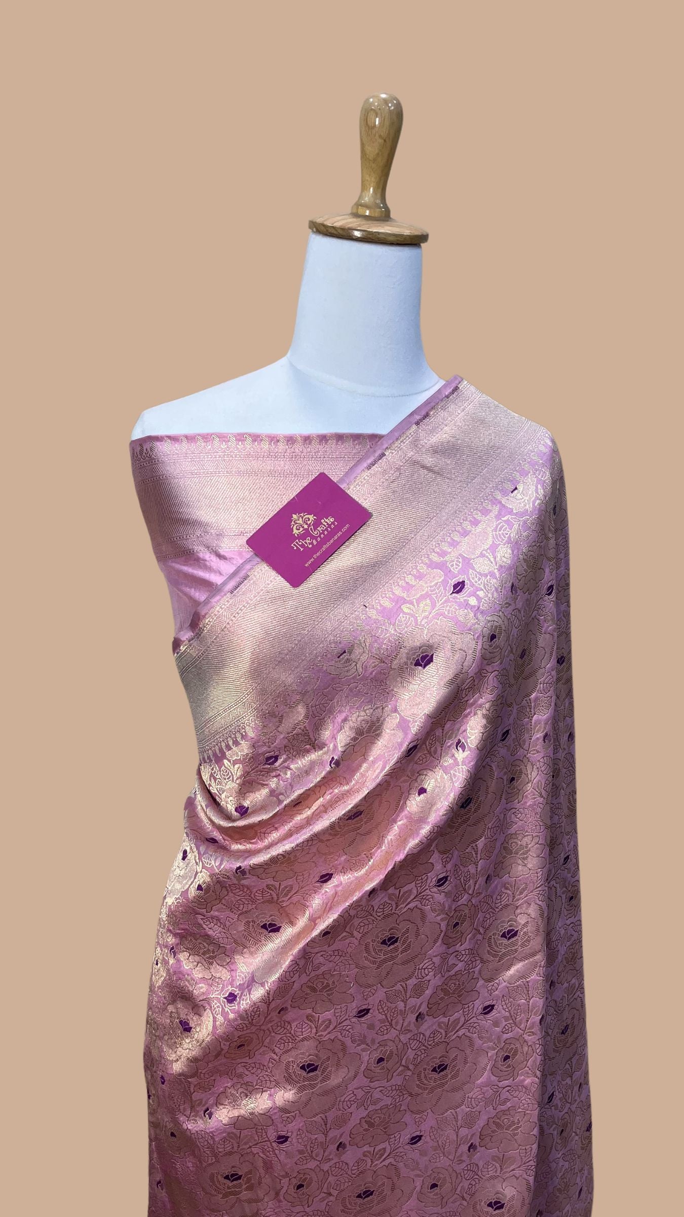 Pure Katan Silk Handloom Banarasi Saree - Tanchui Brocade Meena