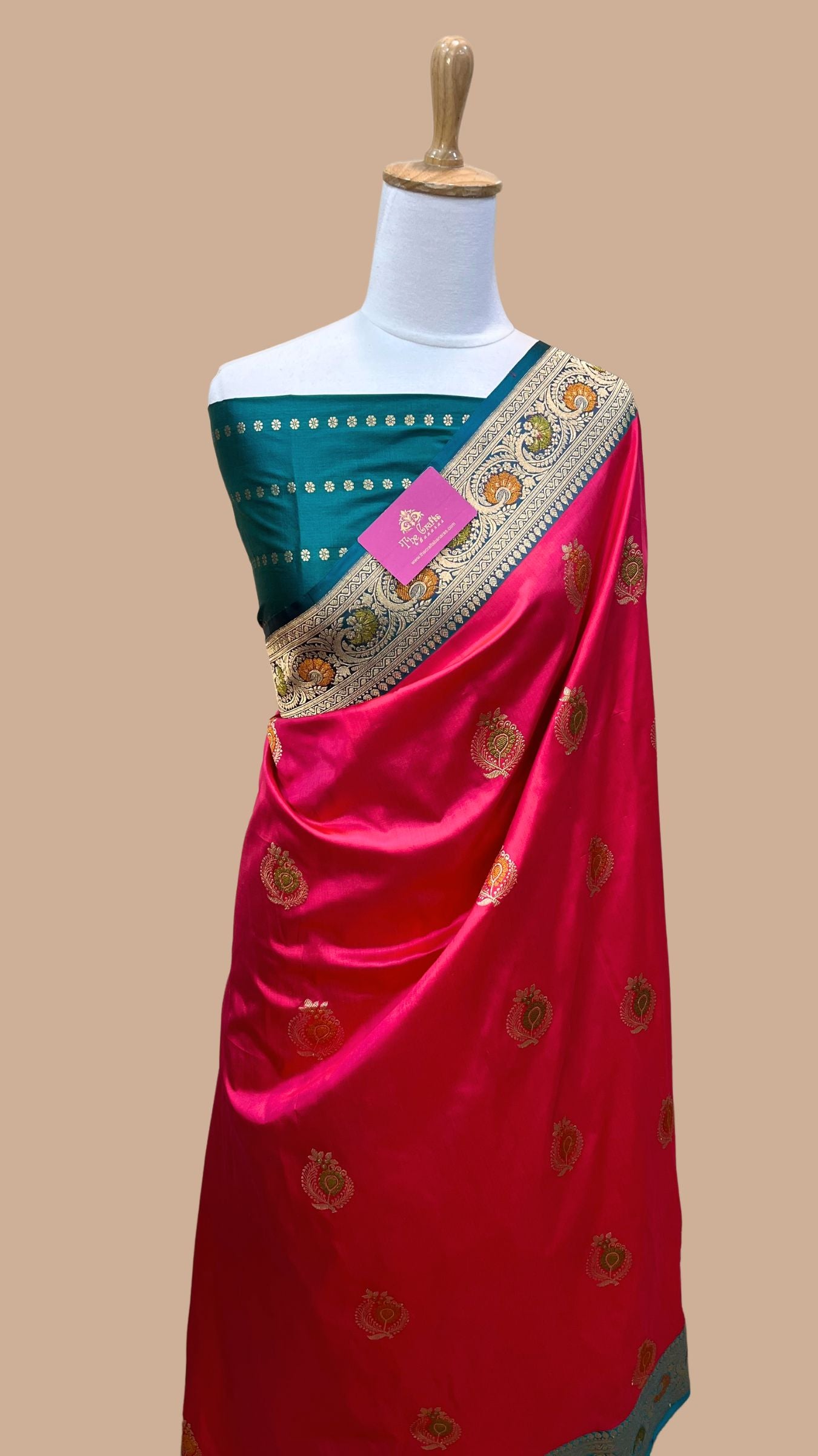 Pure Katan Silk Handloom Banarasi Saree - with kadhua meenakari motifs