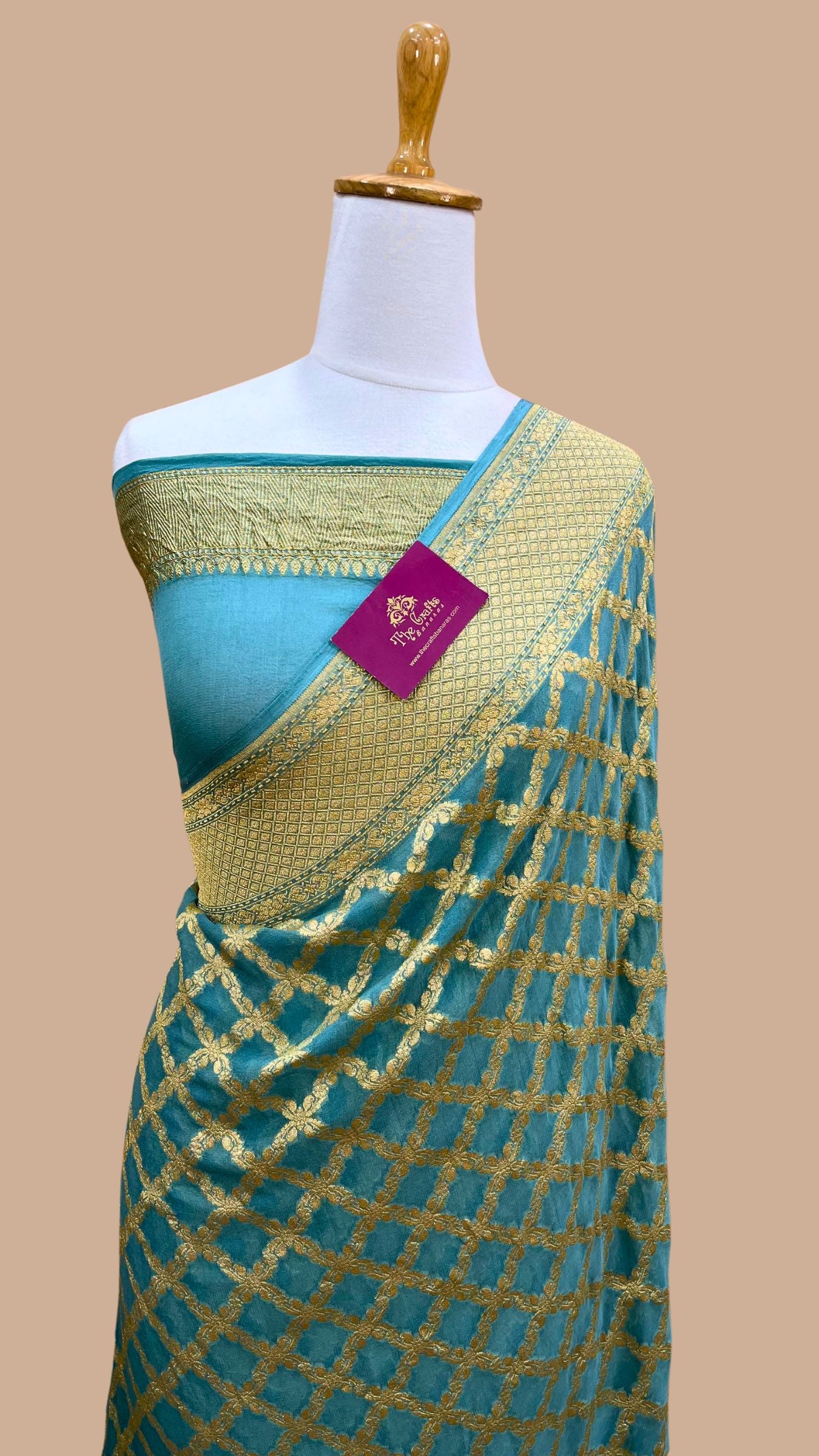 Khaddi Georgette Banarasi Saree - Gold Zari