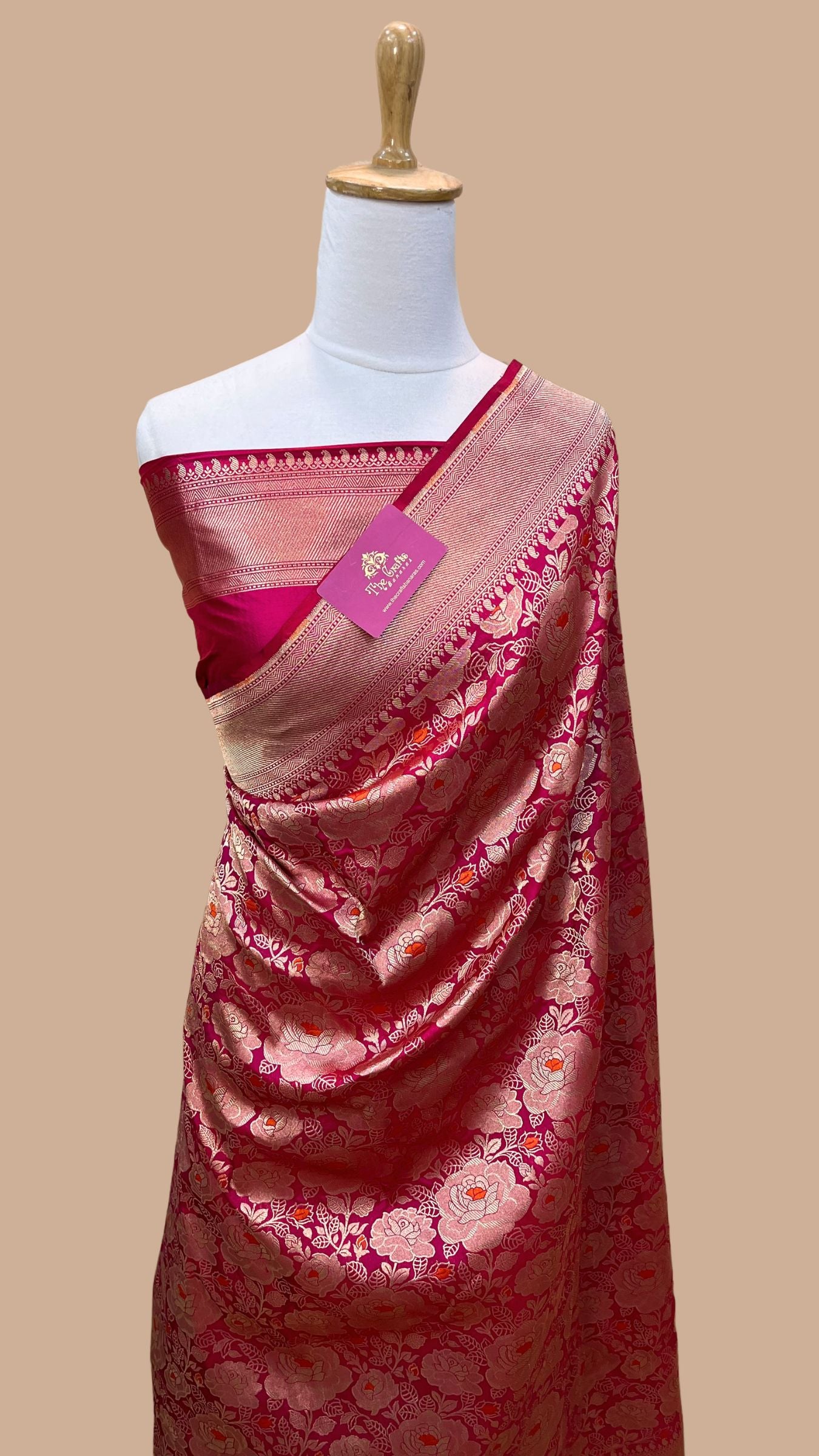 Pure Katan Silk Handloom Banarasi Saree - Tanchui Brocade Meena