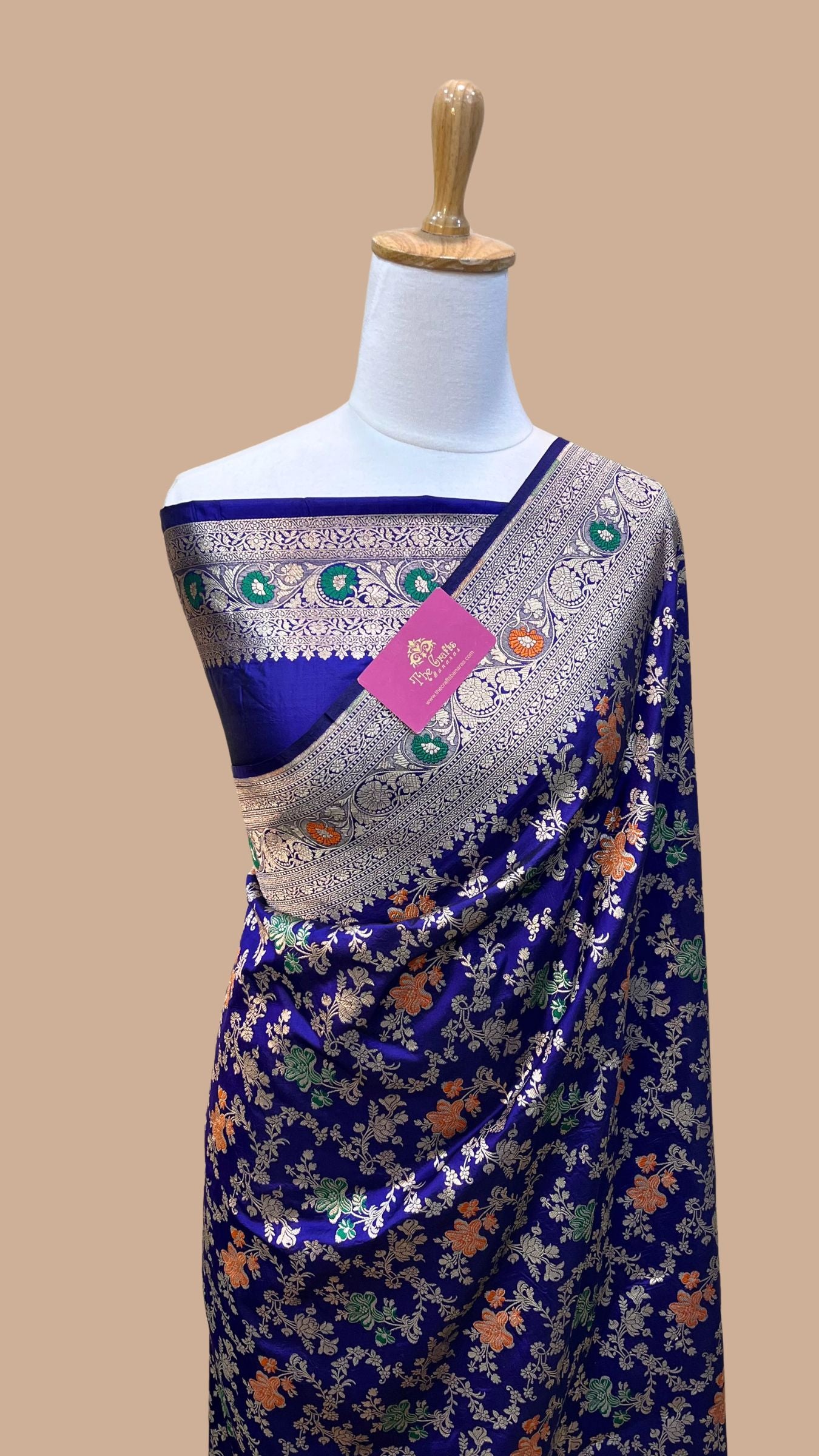 Pure Katan Silk Handloom Banarasi Saree - Jaal Work With Meenakari