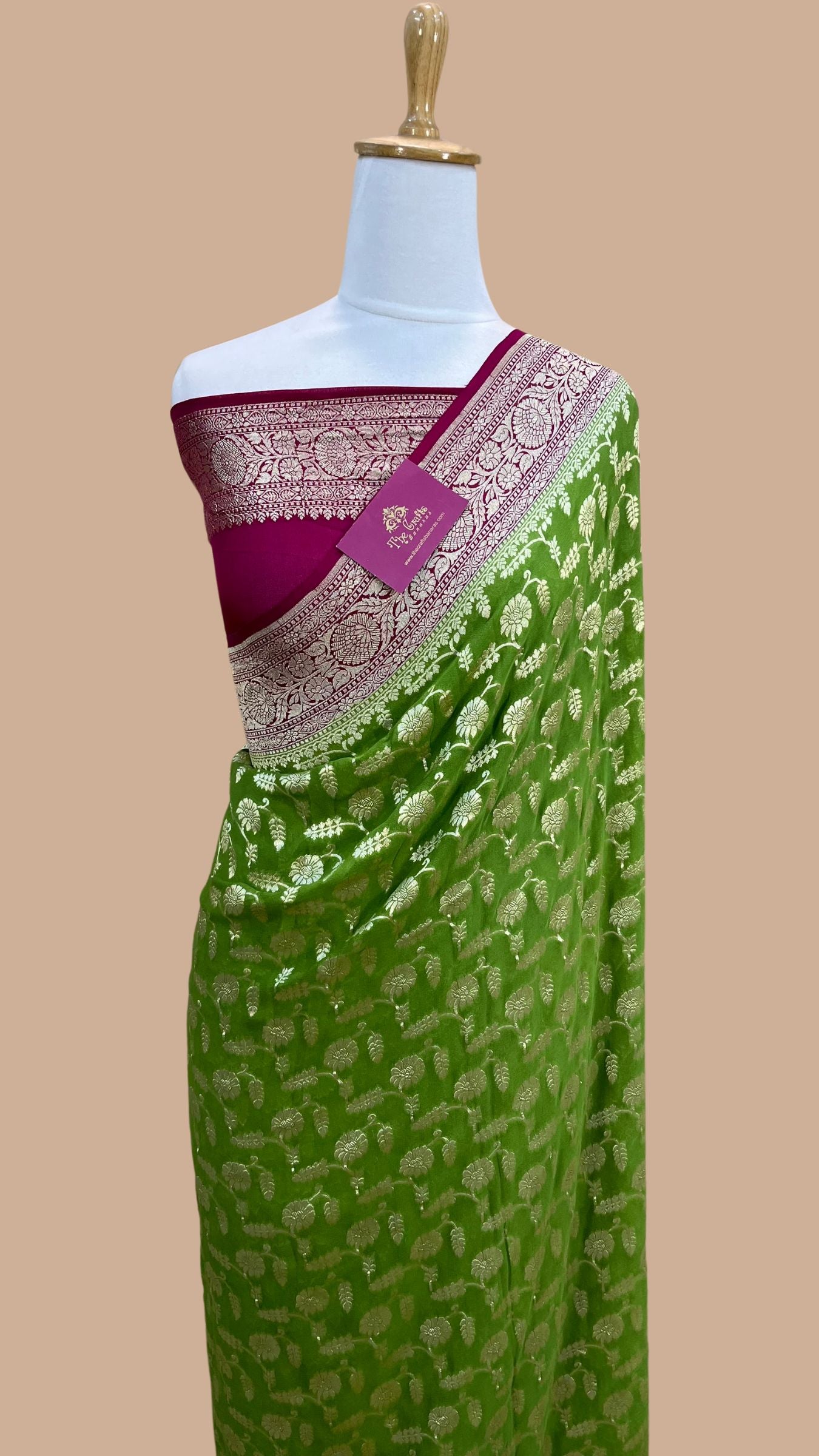 Khaddi Georgette Banarasi Saree - Water Zari