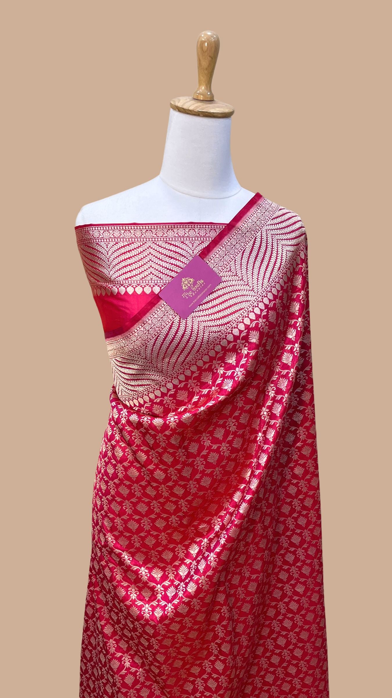 Pure Katan Silk Handloom Banarasi Saree - Jaal work