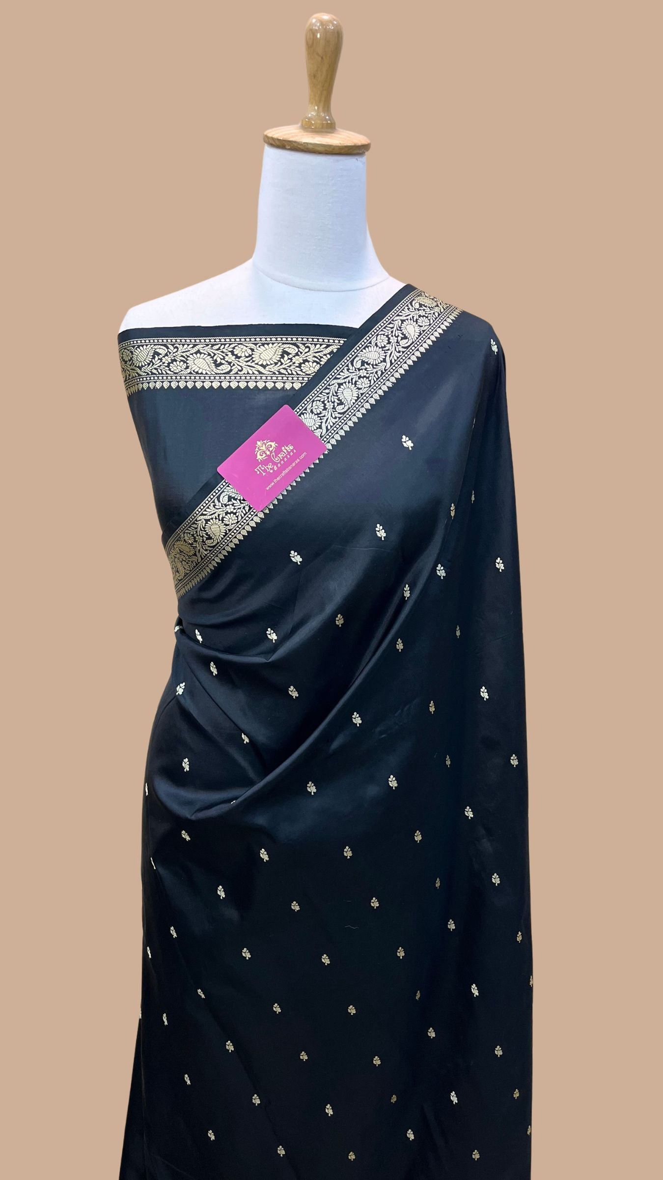 Pure Katan Silk Handloom Banarasi Saree - Chunri Buti