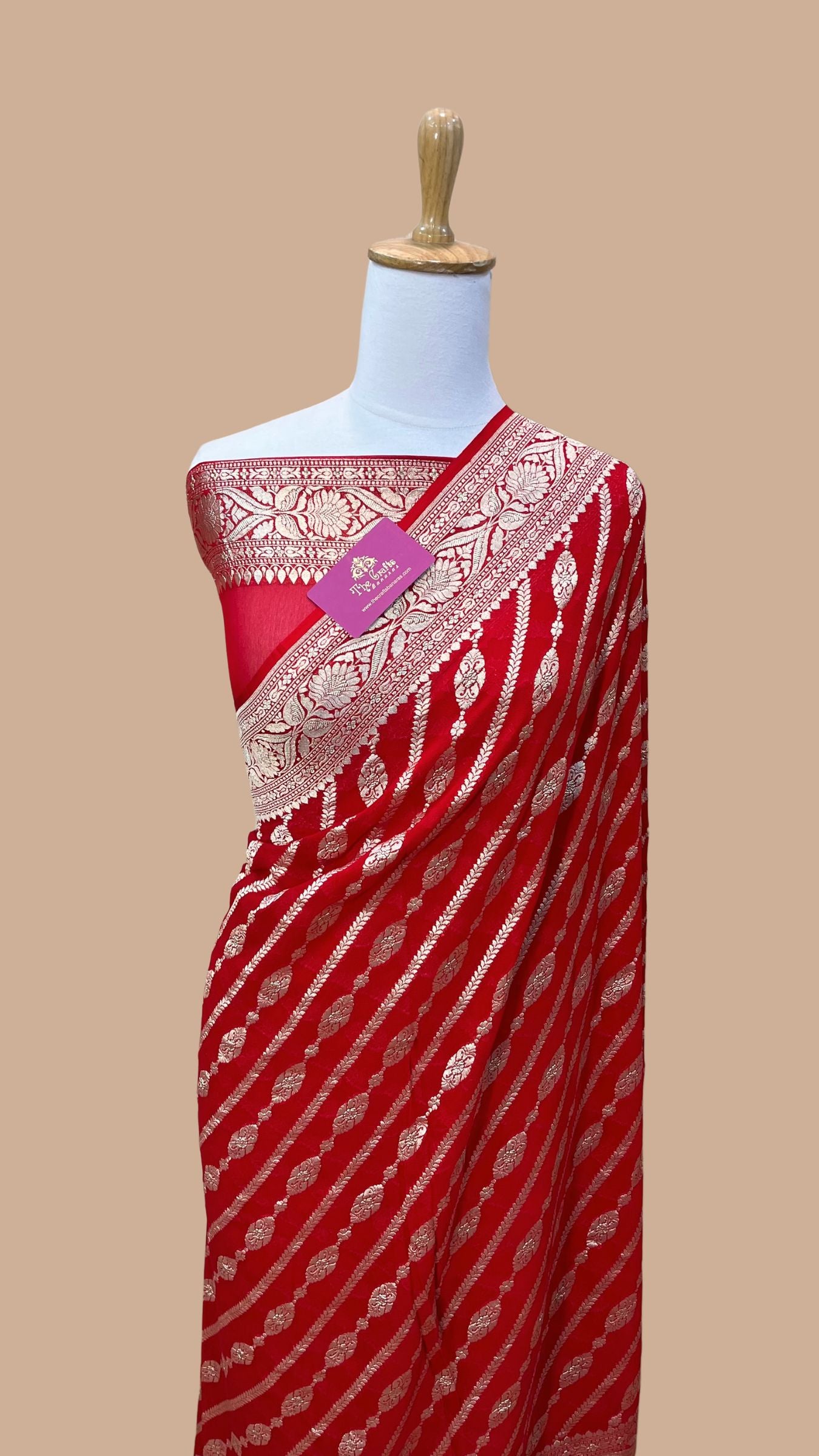 Khaddi Georgette Handloom Banarasi Saree - Water Zari