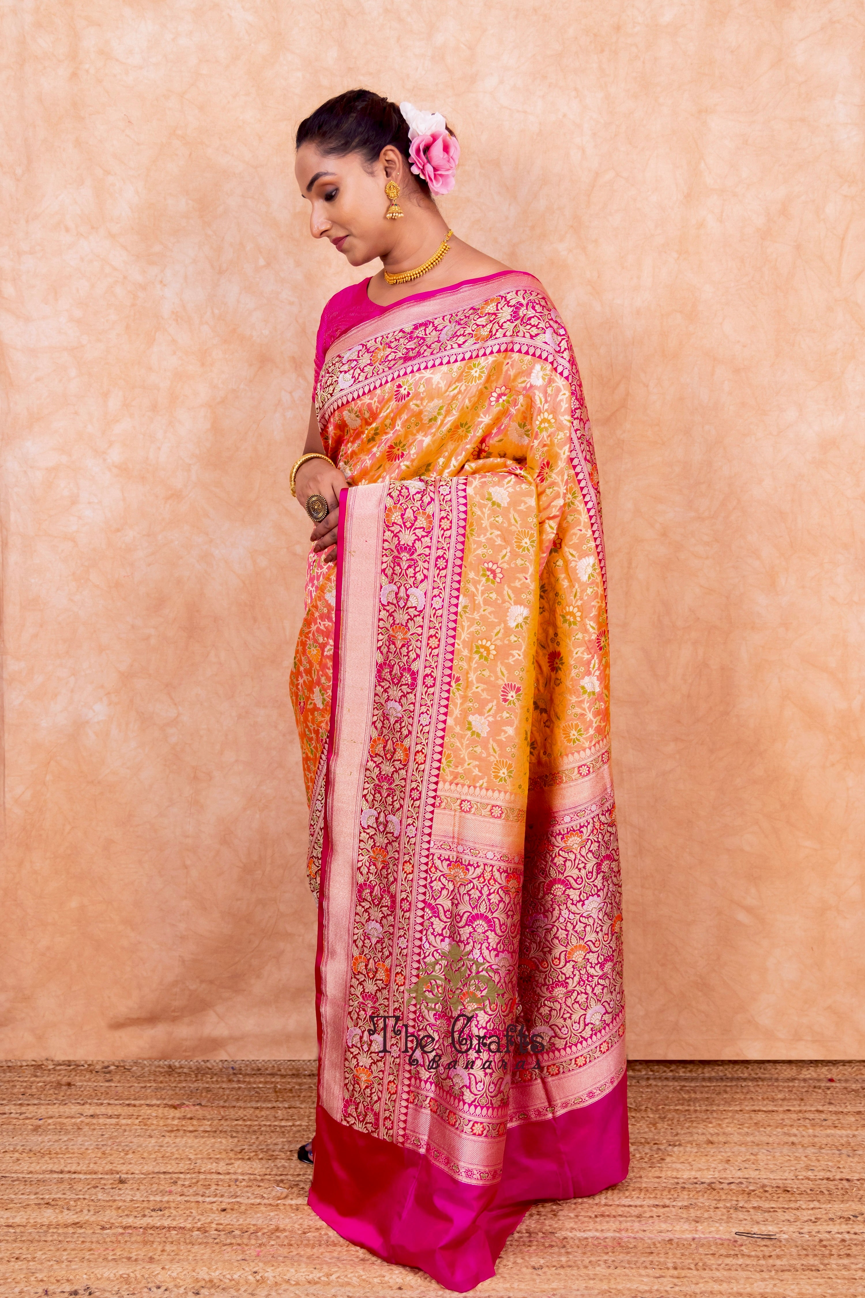 Pure Katan Silk Handloom Banarasi Saree - Jall Work With Meenakari Tilfi