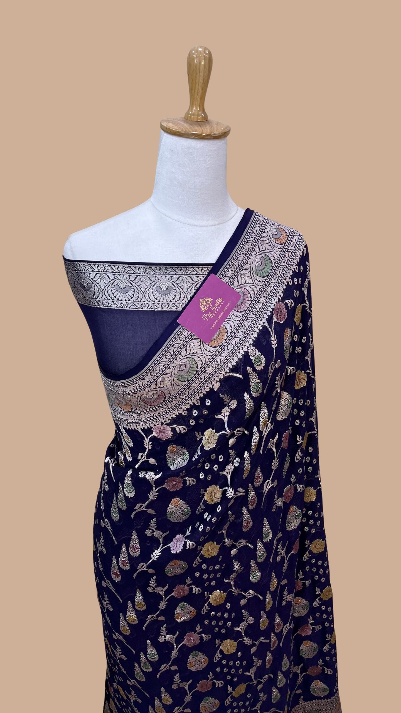 Khaddi Georgette Handloom Banarasi Saree - Water Zari