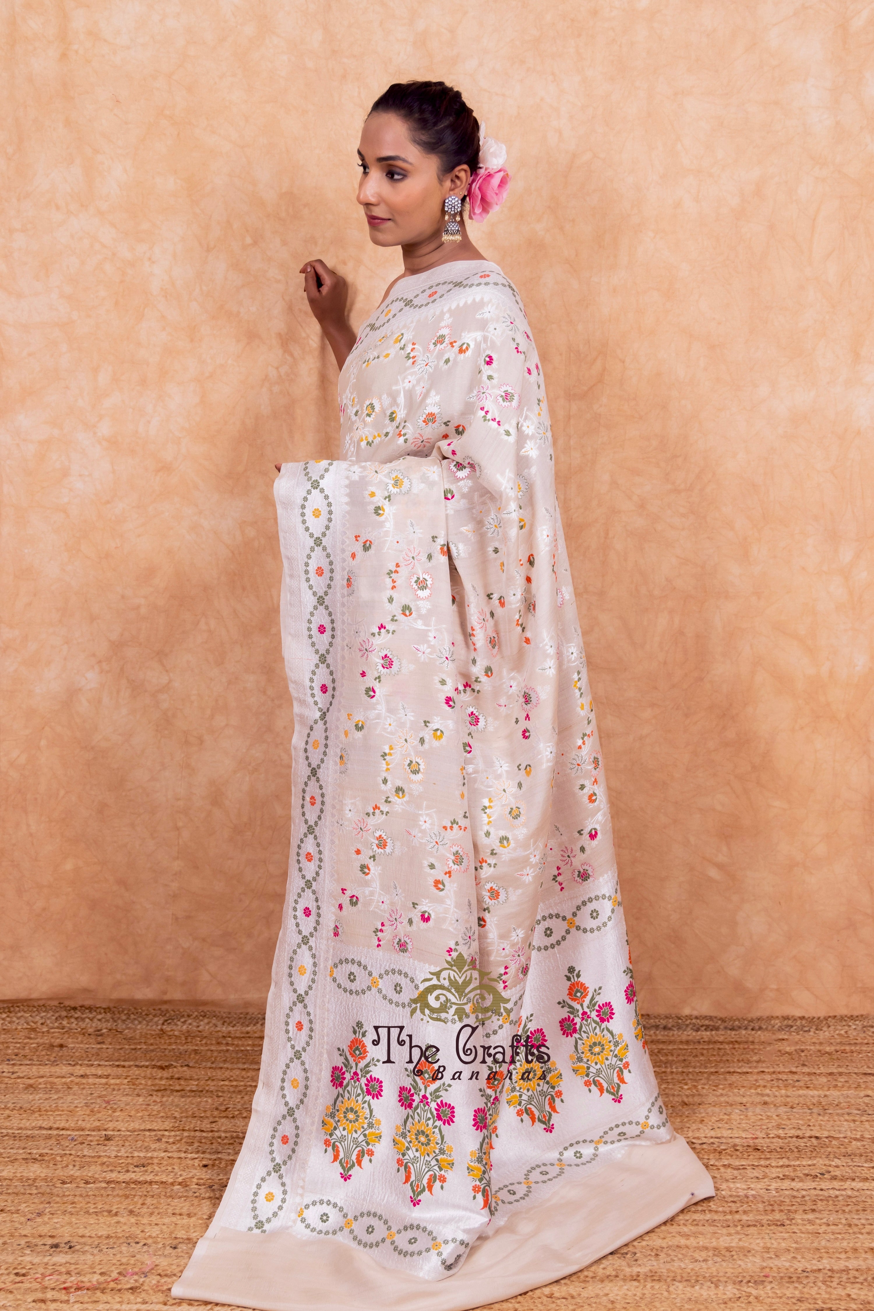 Tussar Georgette Handloom Banarasi Saree - Meenakari