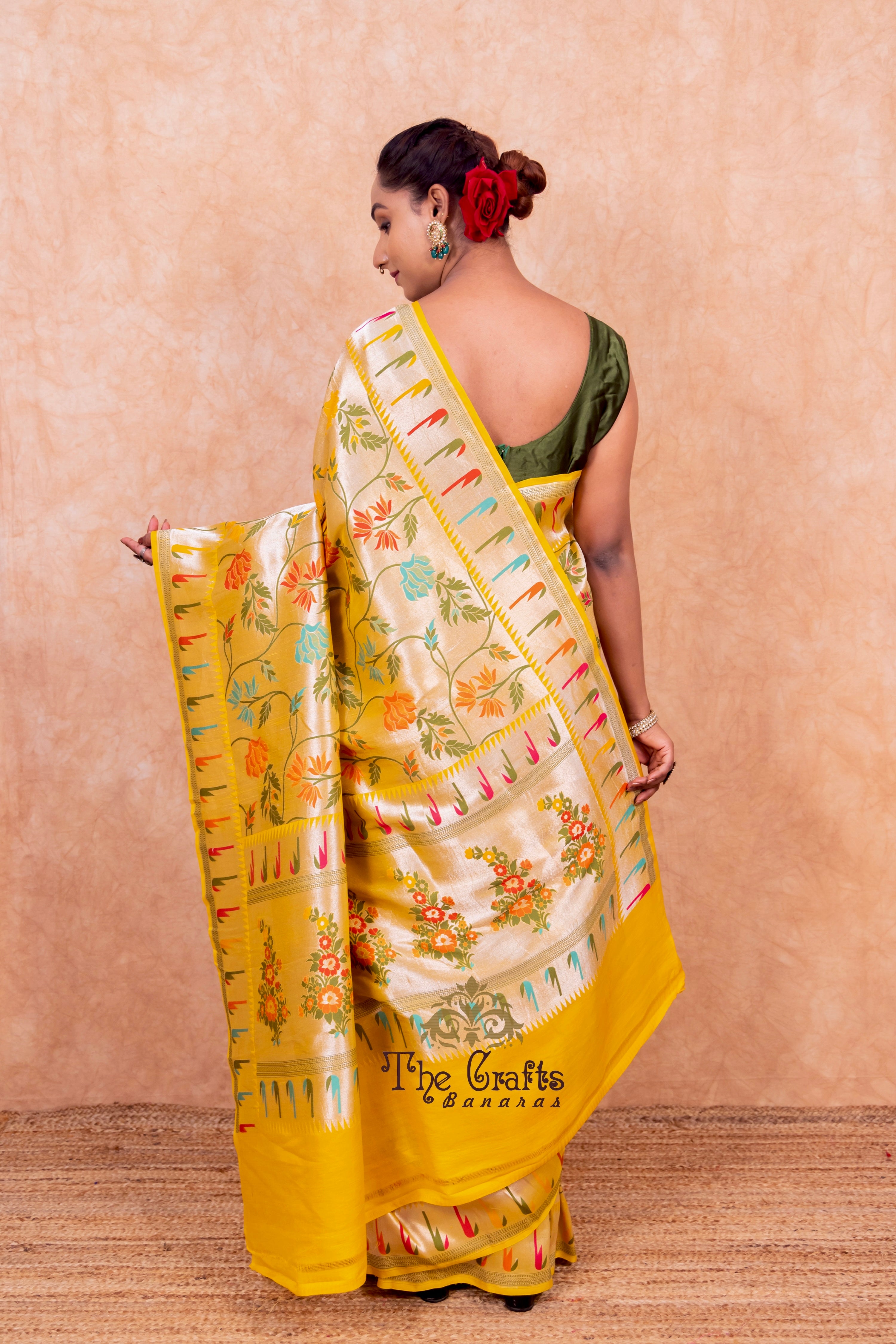 Pure Tussar Georgette Handloom Banarasi Saree - Brocade