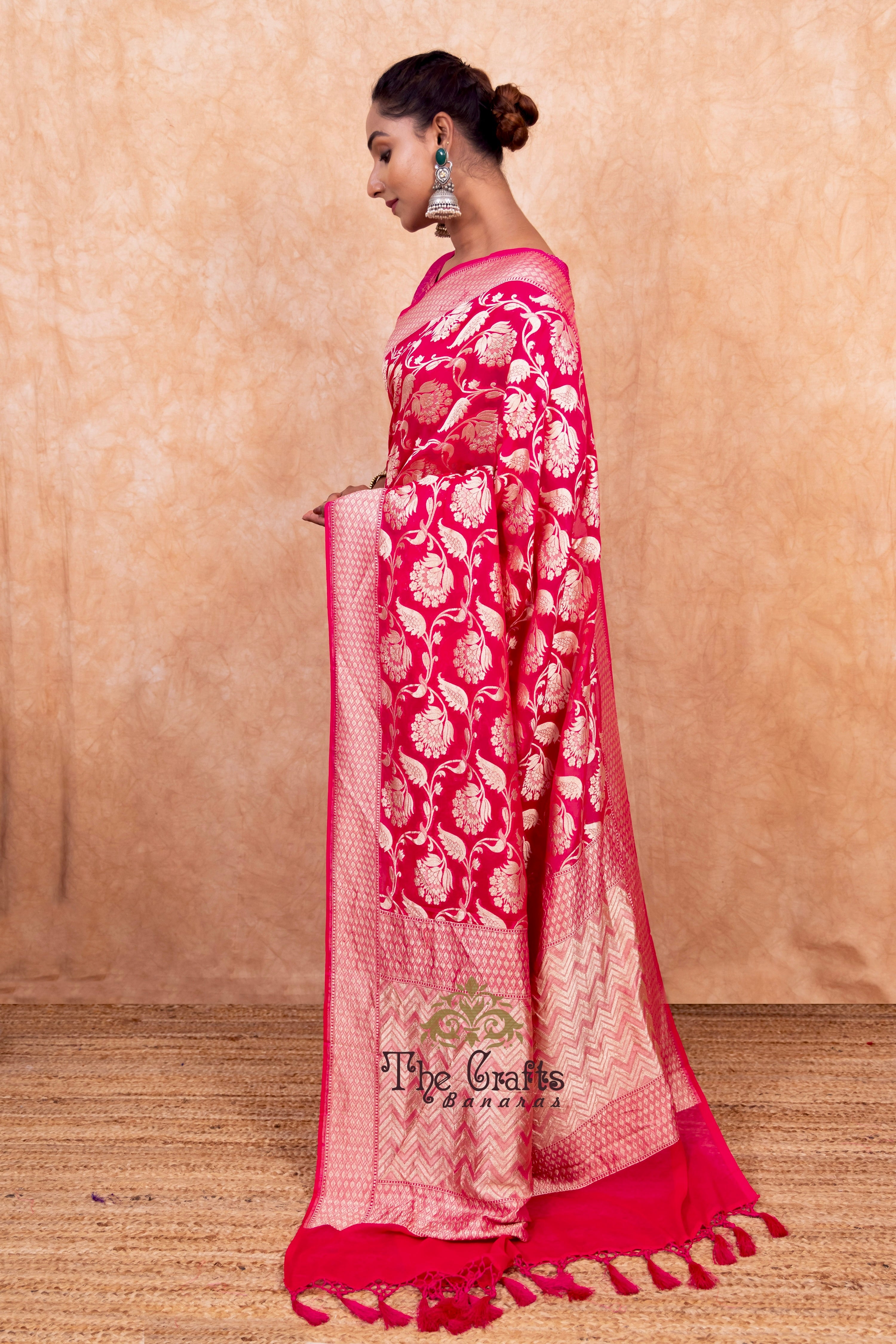 Khaddi Georgette Banarasi Saree - Water Zari