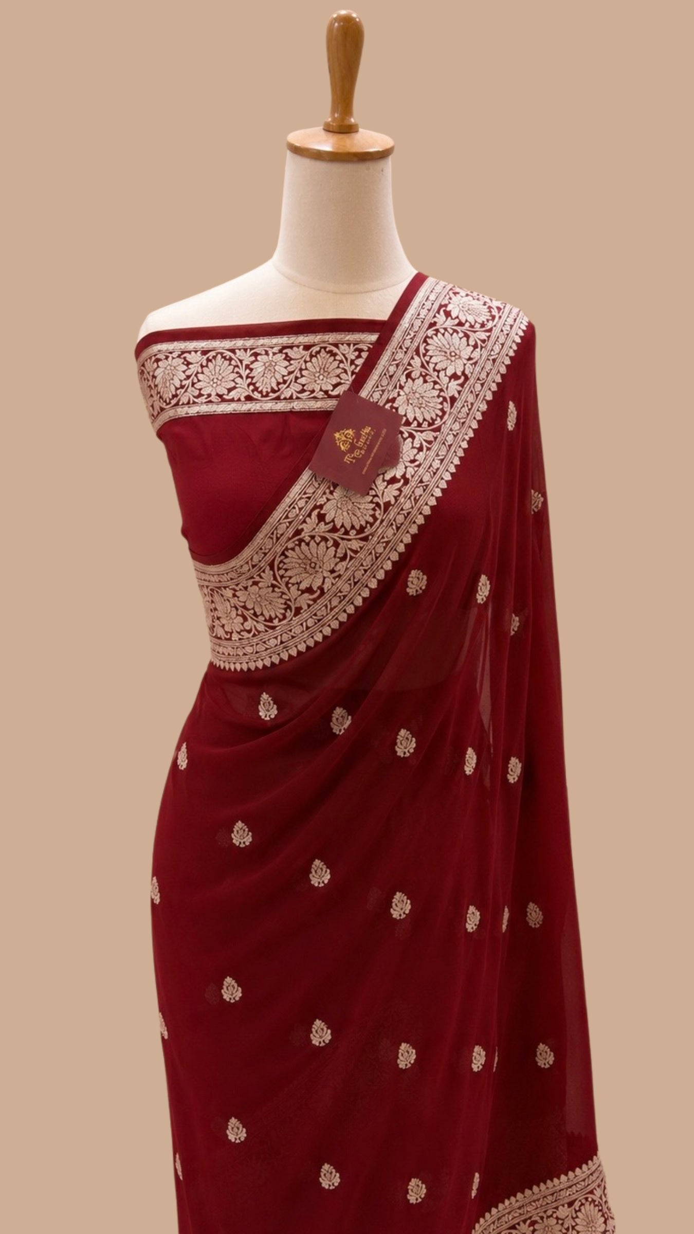 Red Pure Georgette Banarasi Saree - Silver Zari