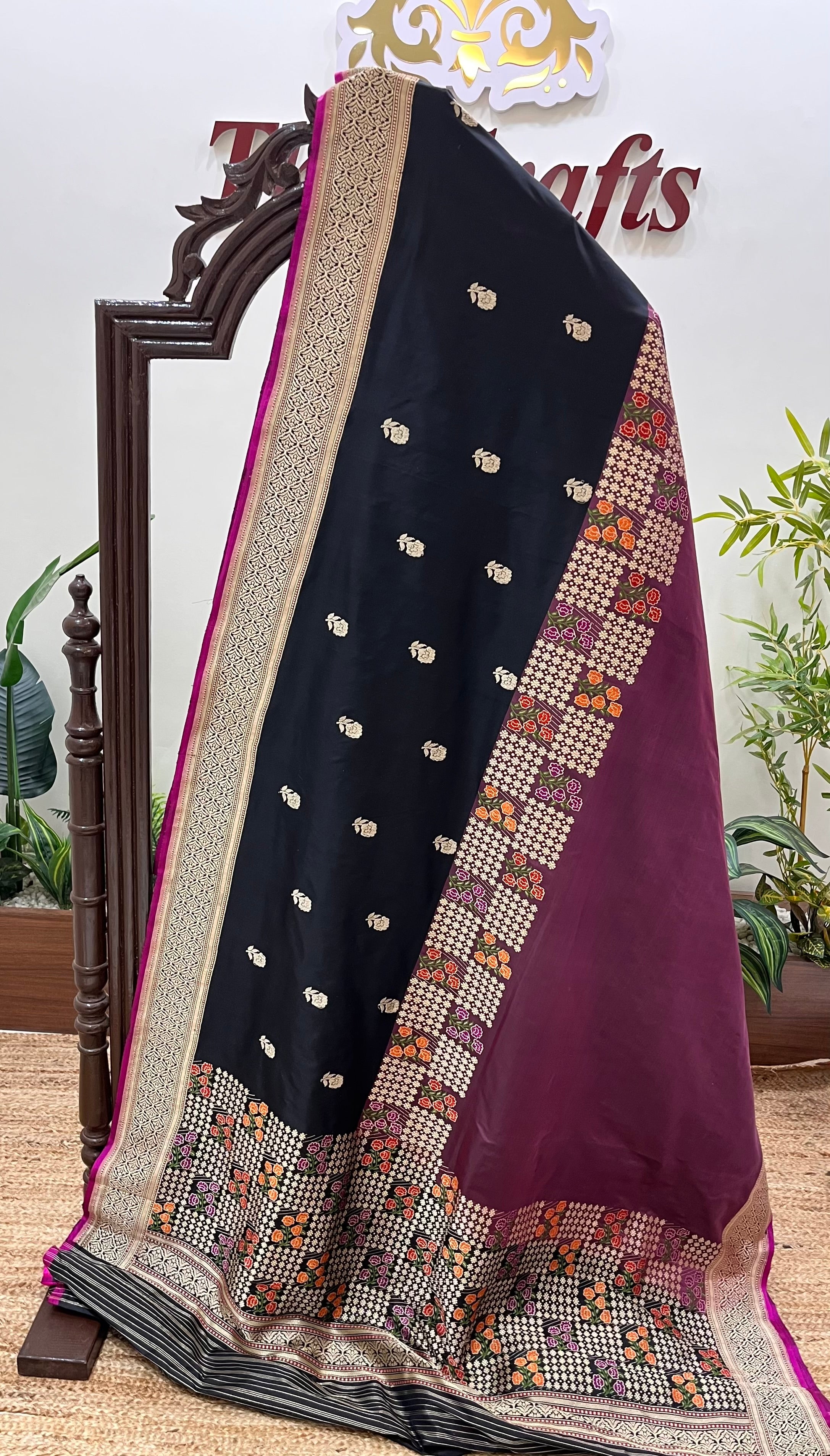 Pure Katan Silk Handloom Banarasi Saree - with Kadhua Meenakari Work