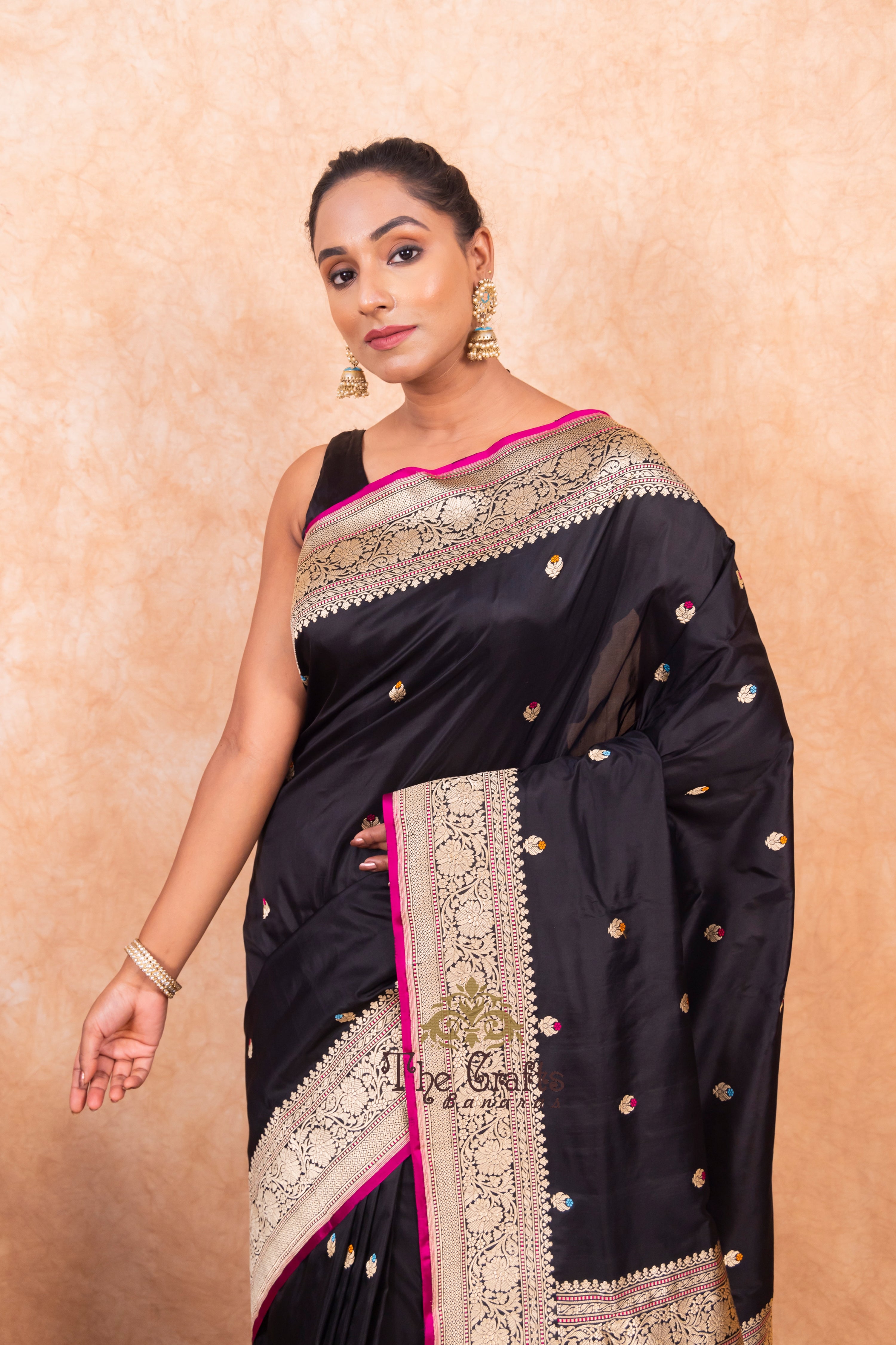 Pure Katan Silk Handloom Banarasi Saree - with kadhua zari work