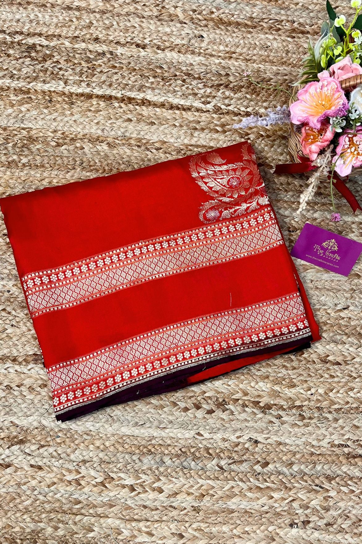 Pure Katan Silk Handloom Banarasi Saree - kadhua border