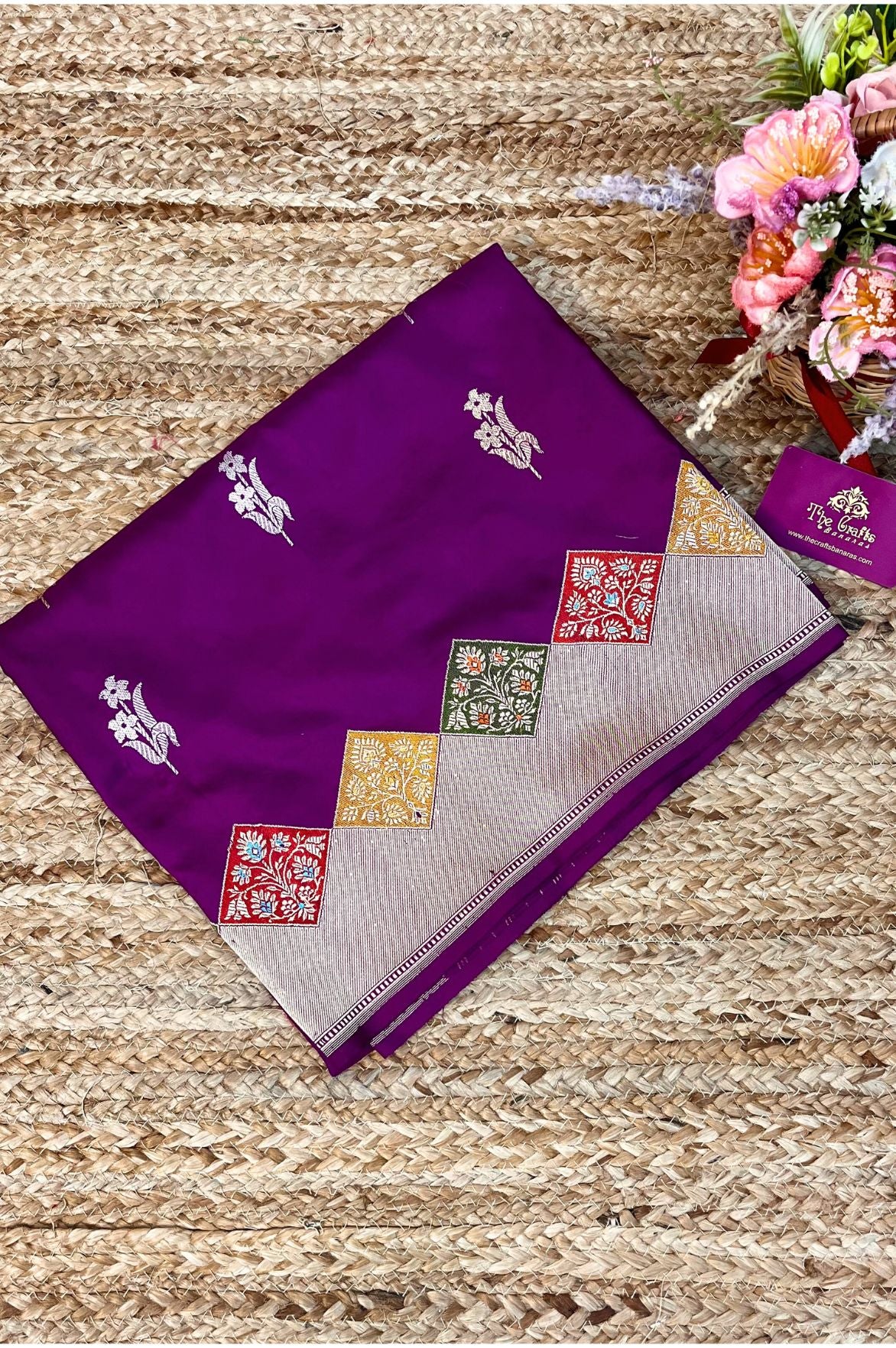 Pure Katan Silk Banarasi Handloom Dupatta - Kadhua Motifs