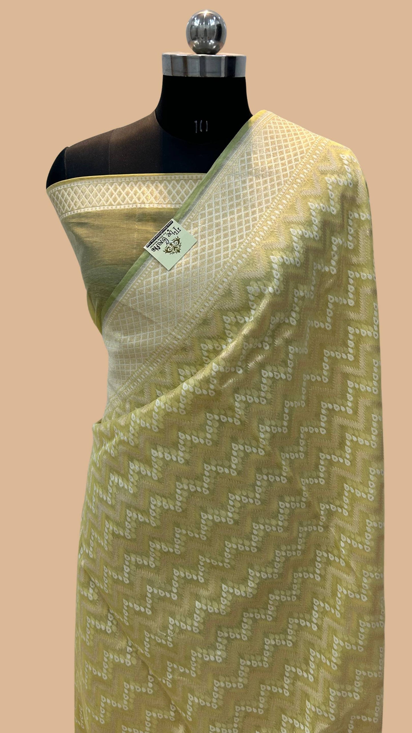 Pure Cotton Banarasi Saree - Alfi Meena