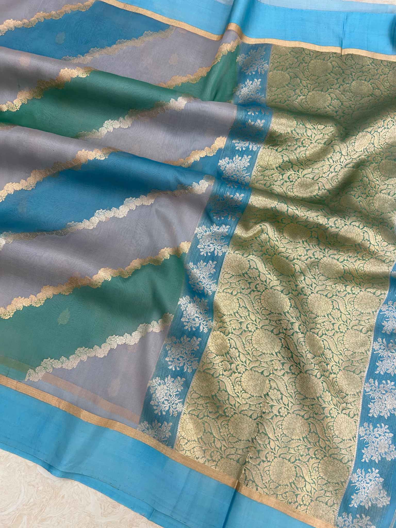 Pure Kora Silk Handloom Banarasi Saree