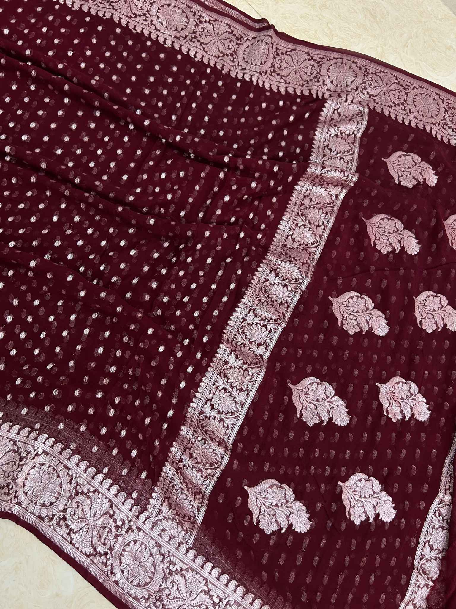 Pure Georgette Banarasi Handloom Saree - Silver Zari