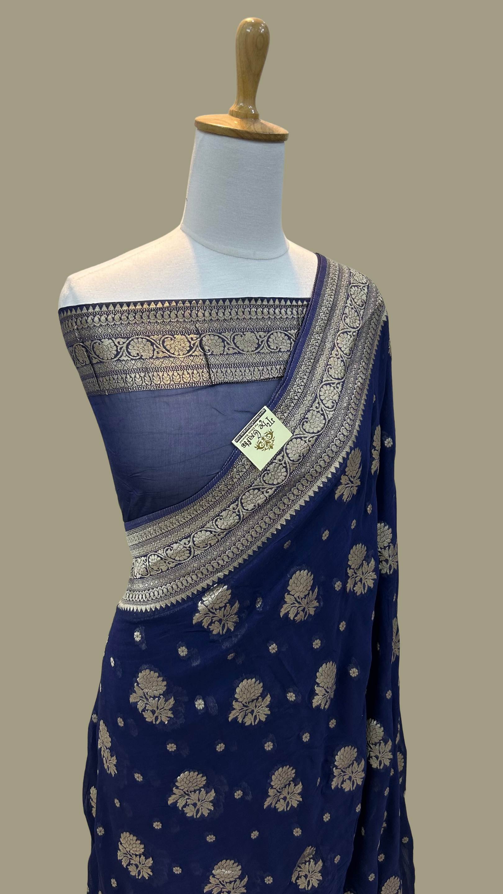 Pure Viscose Georgette Banarasi Saree2