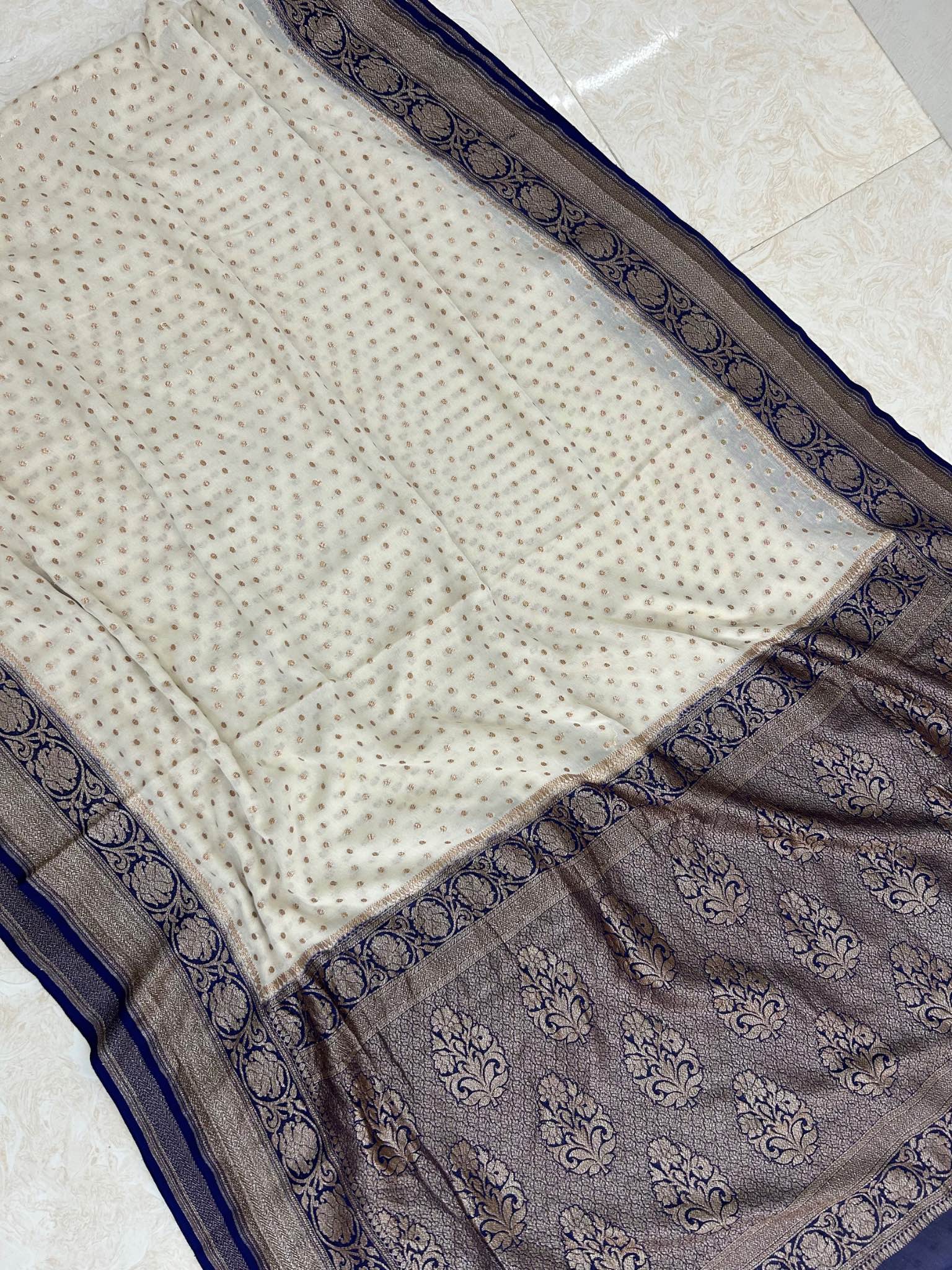 Khaddi Georgette Banarasi Saree - Antique Zari