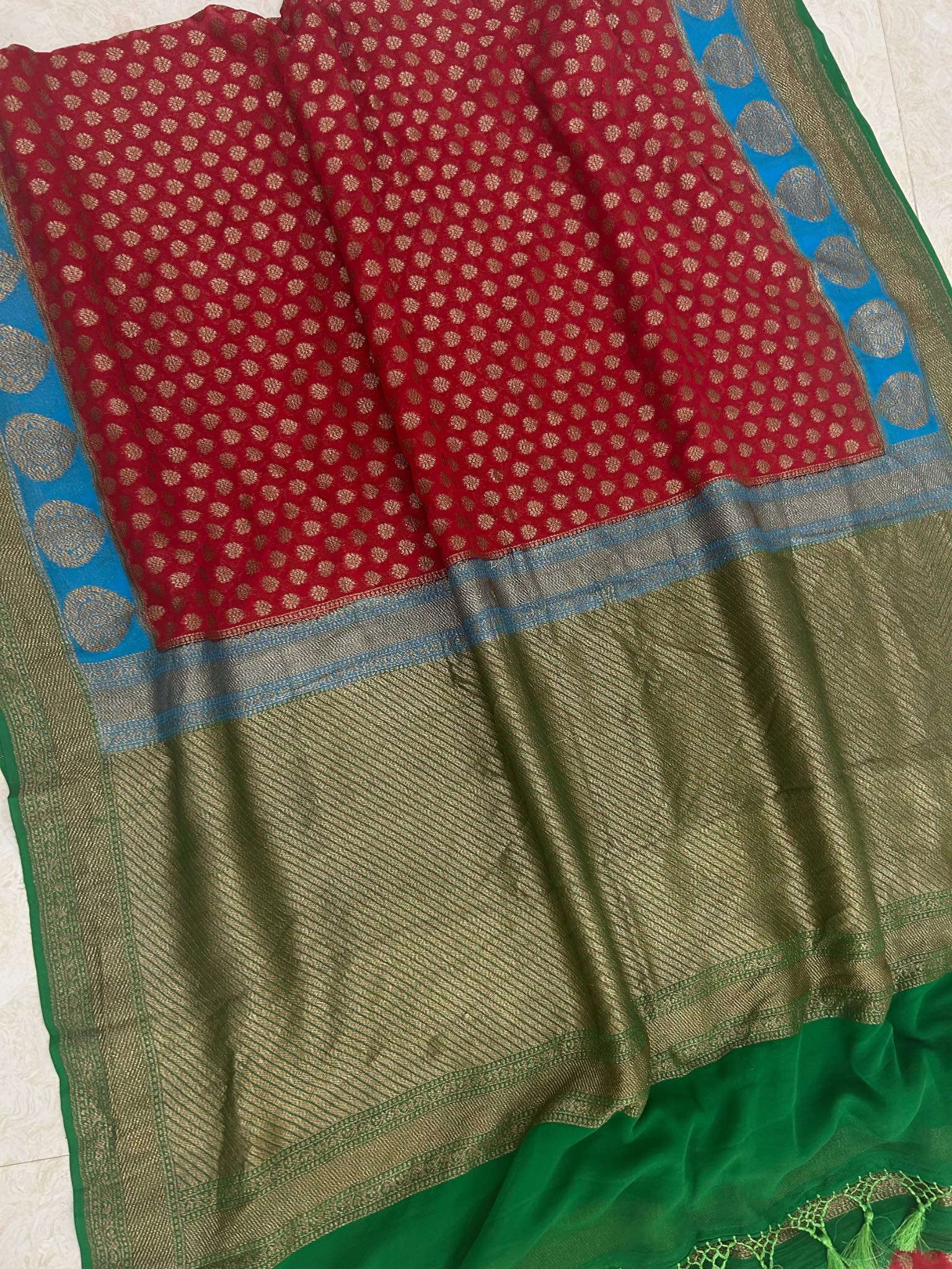 Khaddi Georgette Banarasi Saree - Antique Zari