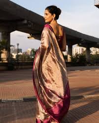 Pure Tissue Silk Handloom Banarasi Saree - with Satin Border