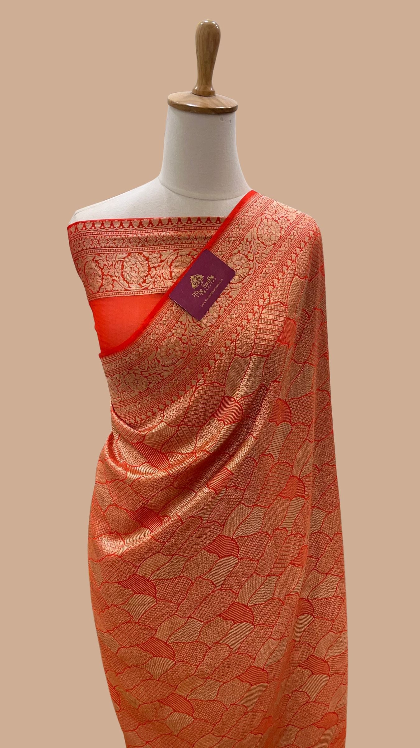 Khaddi Georgette Handloom Banarasi Saree - Tanchui Brocade