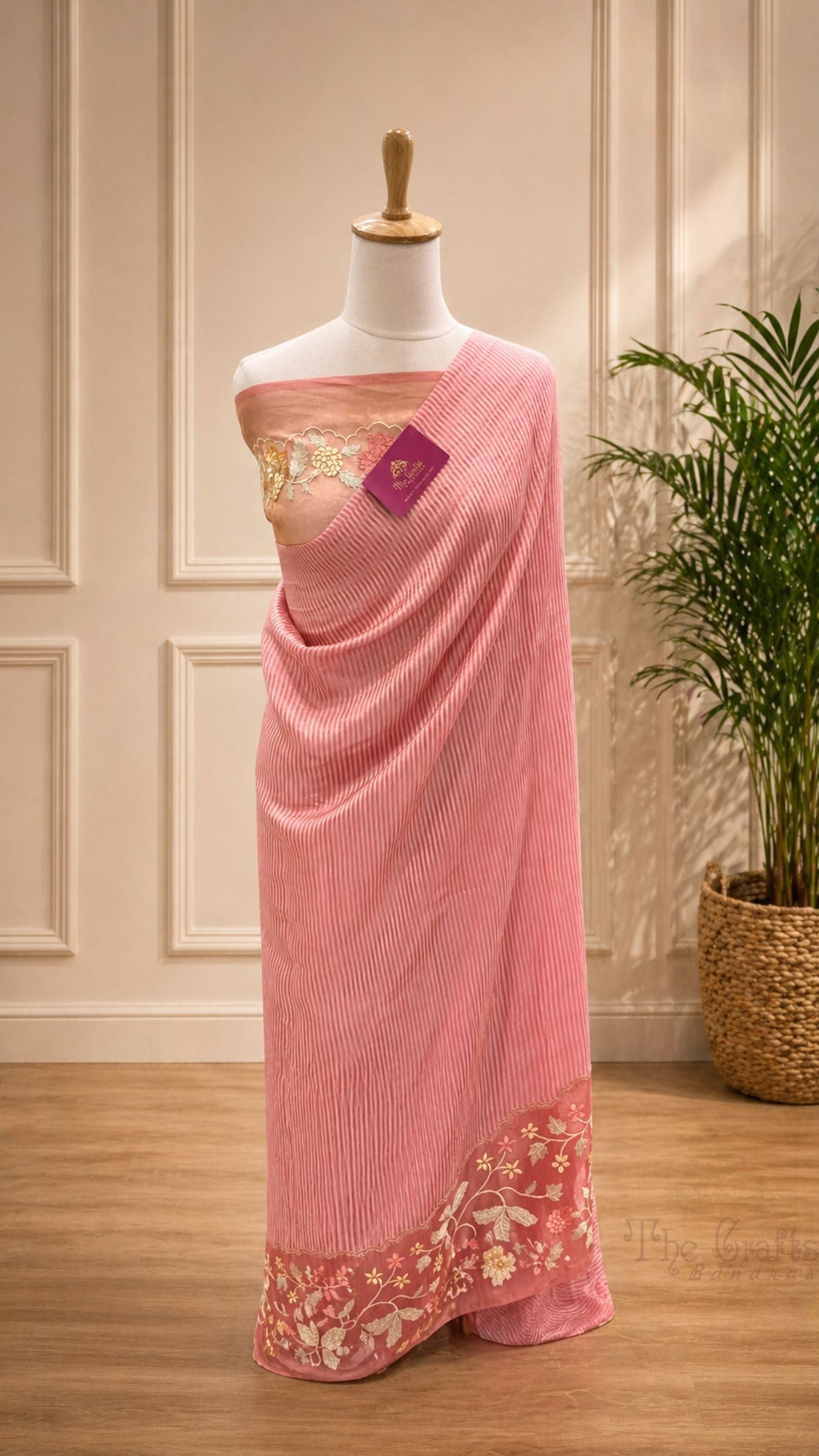 Pure Tissue Silk Banarasi Saree - with Chikankari Border