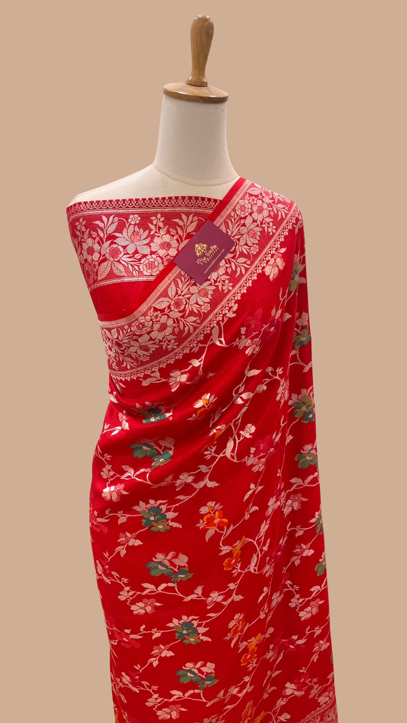Khaddi Georgette Handloom Banarasi Saree - Jaal with Meenakari