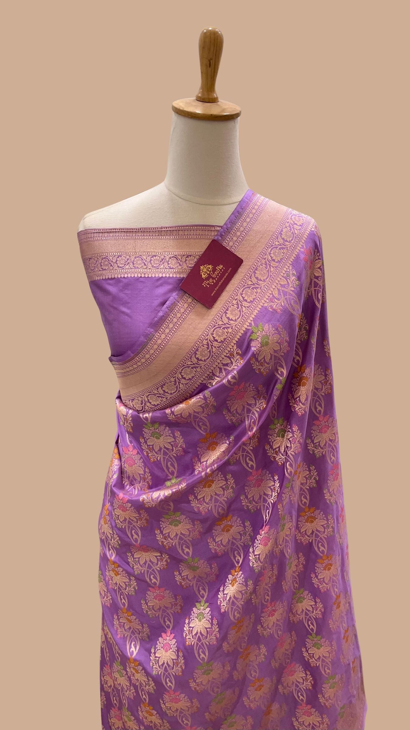 Pure Katan Silk Handloom Banarasi Saree - Jaal With Meenakari