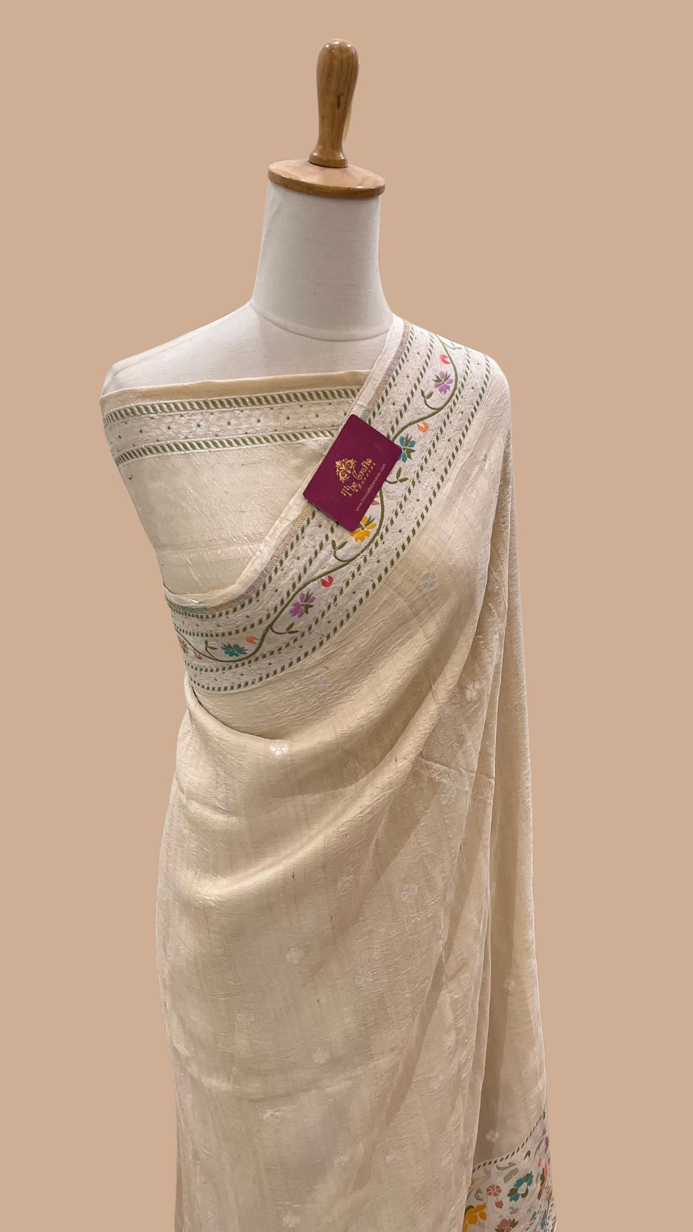 Tussar Georgette Handloom Banarasi Saree - Meenakari