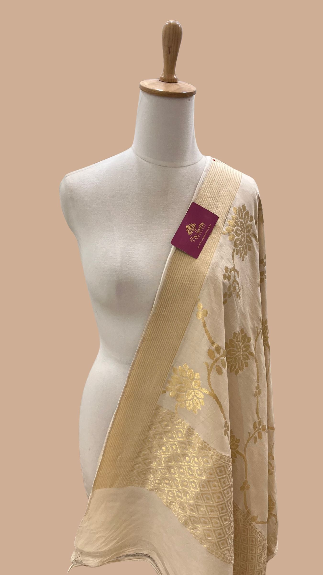 Pure Moonga Silk Banarasi Handloom Dupatta