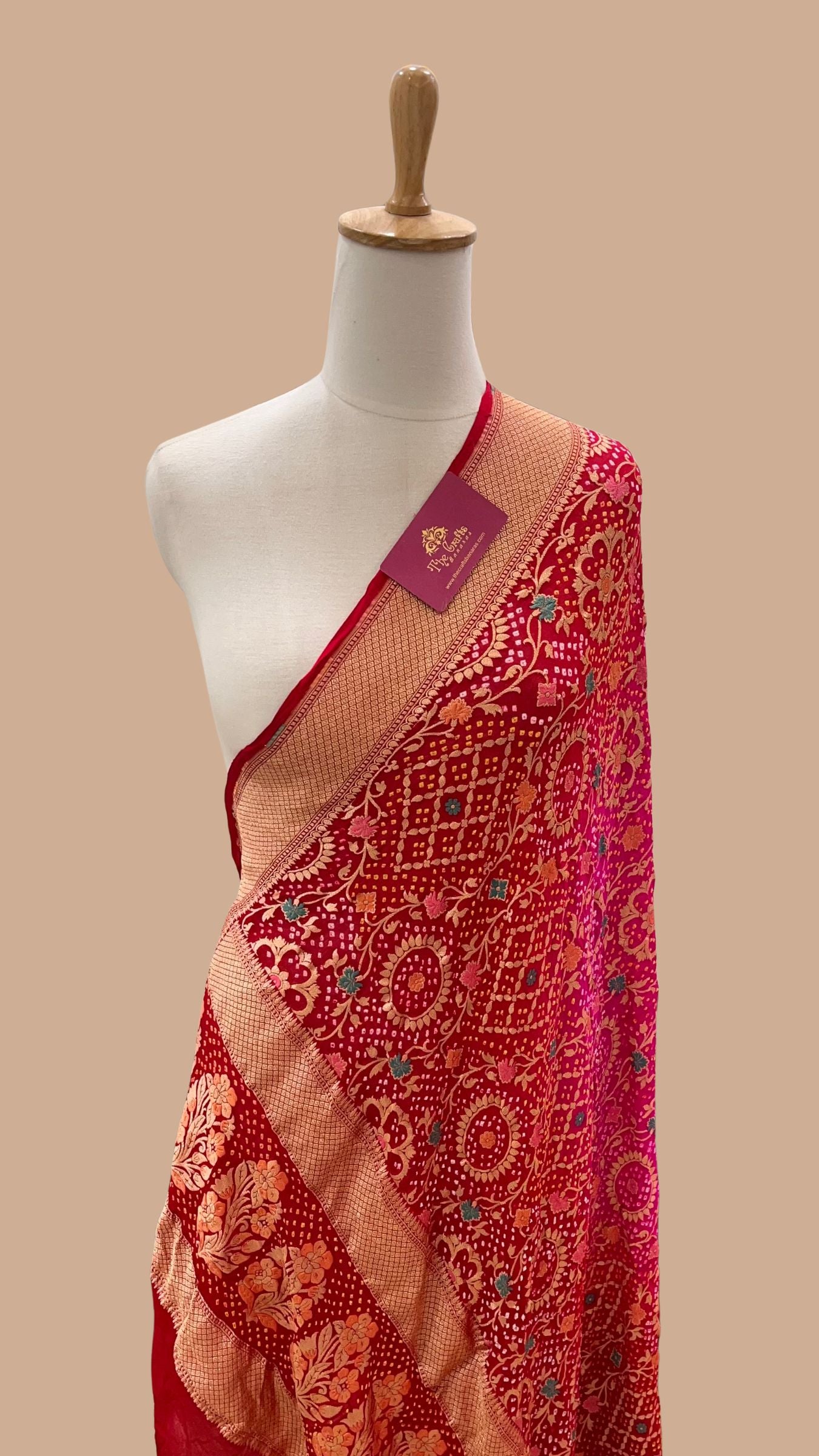 Khaddi Georgette Banarasi Handloom Bandhej Dupatta