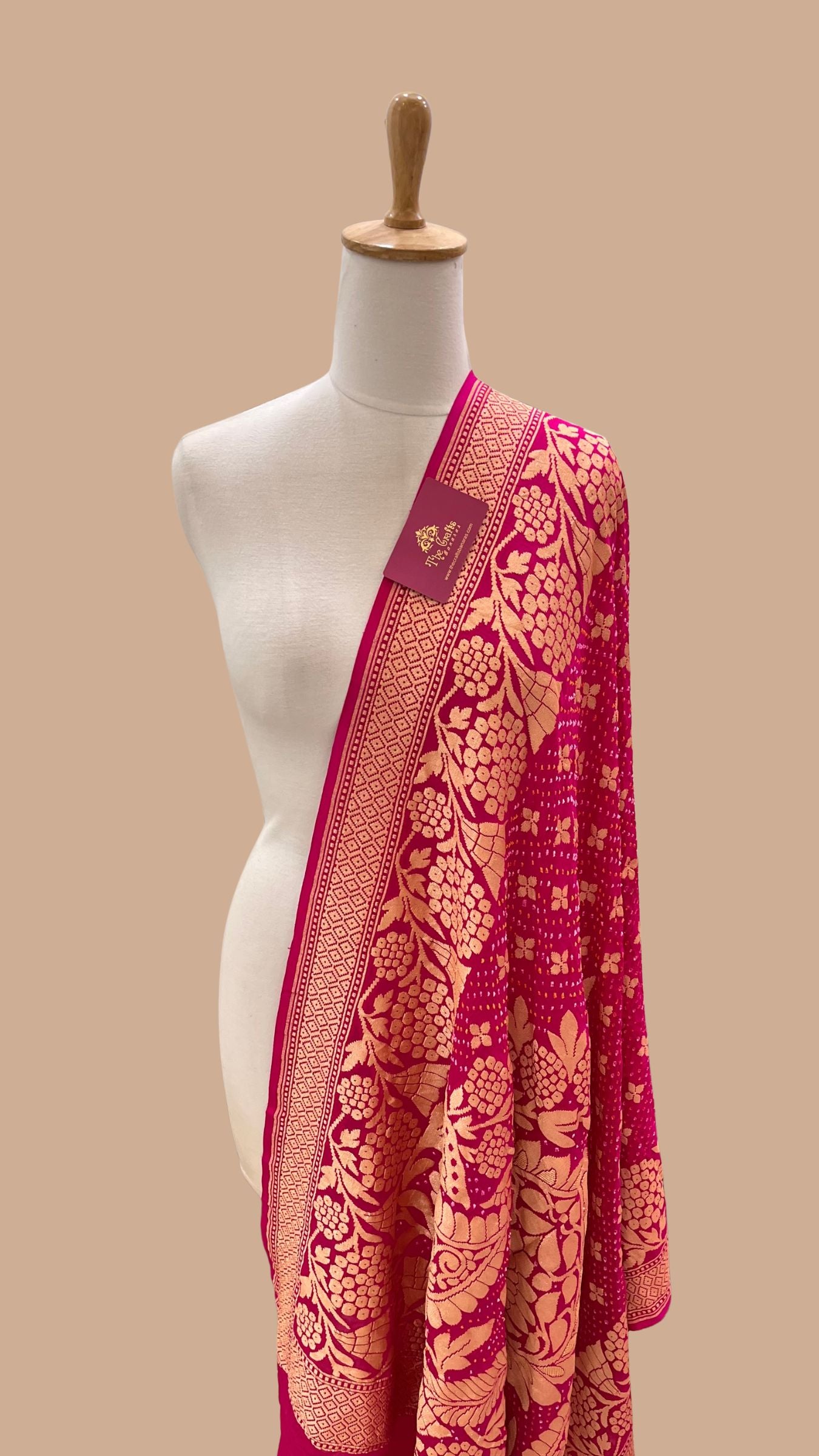 Khaddi Georgette Banarasi Handloom Bandhej Dupatta