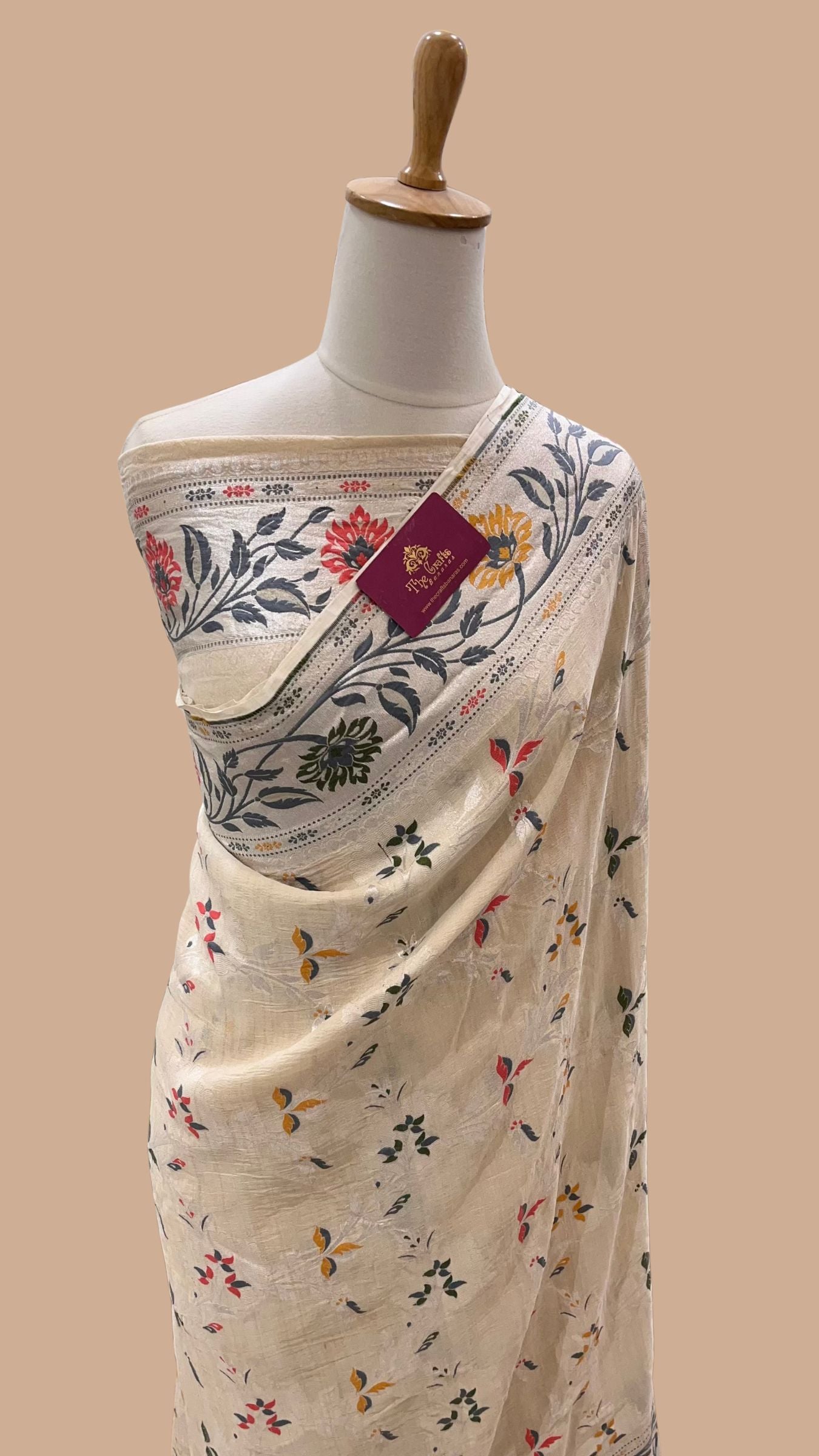 Tussar Georgette Handloom Banarasi Saree - Meenakari