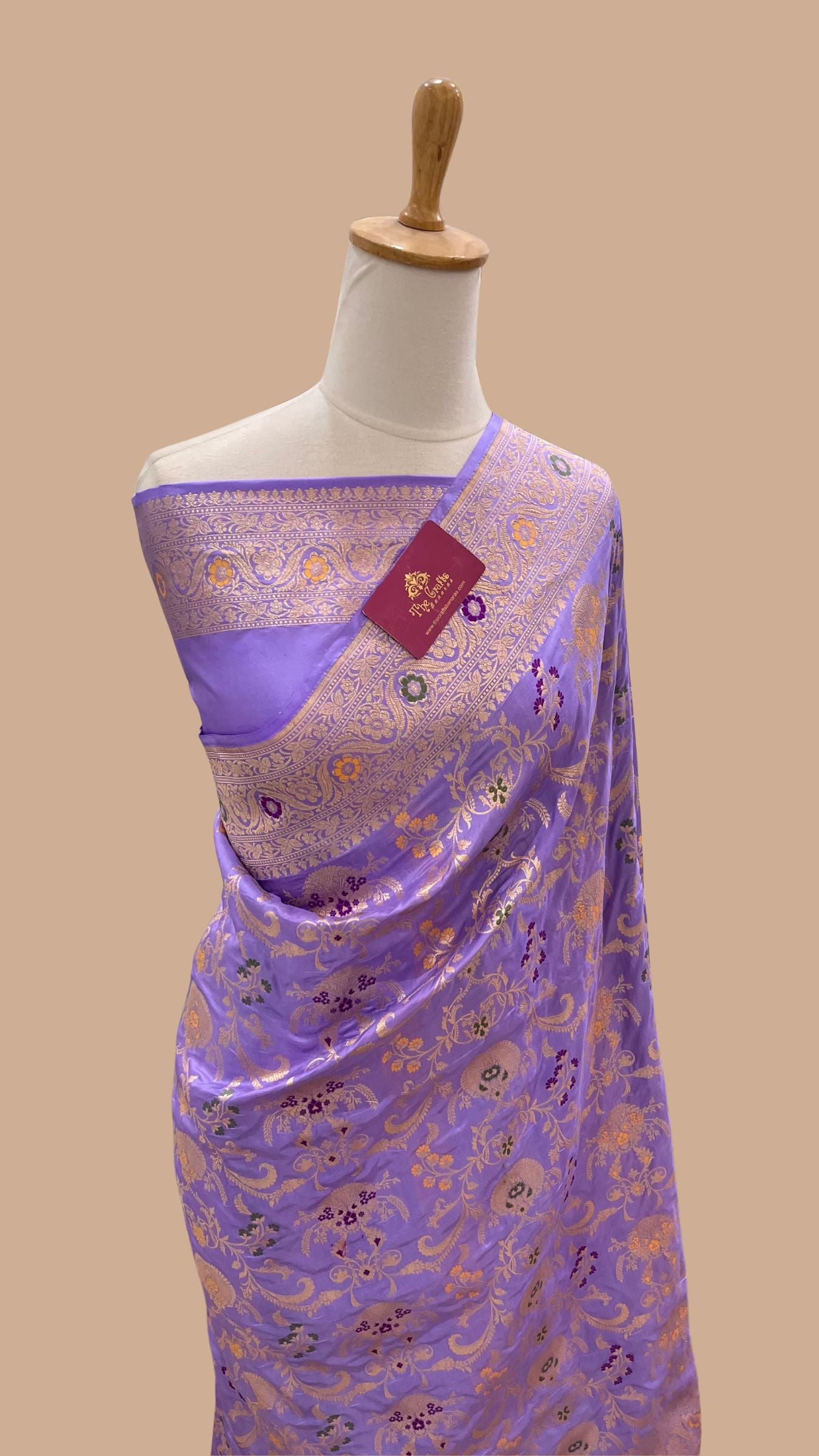 Pure Katan Silk Handloom Banarasi Saree - Jaal With Meenakari