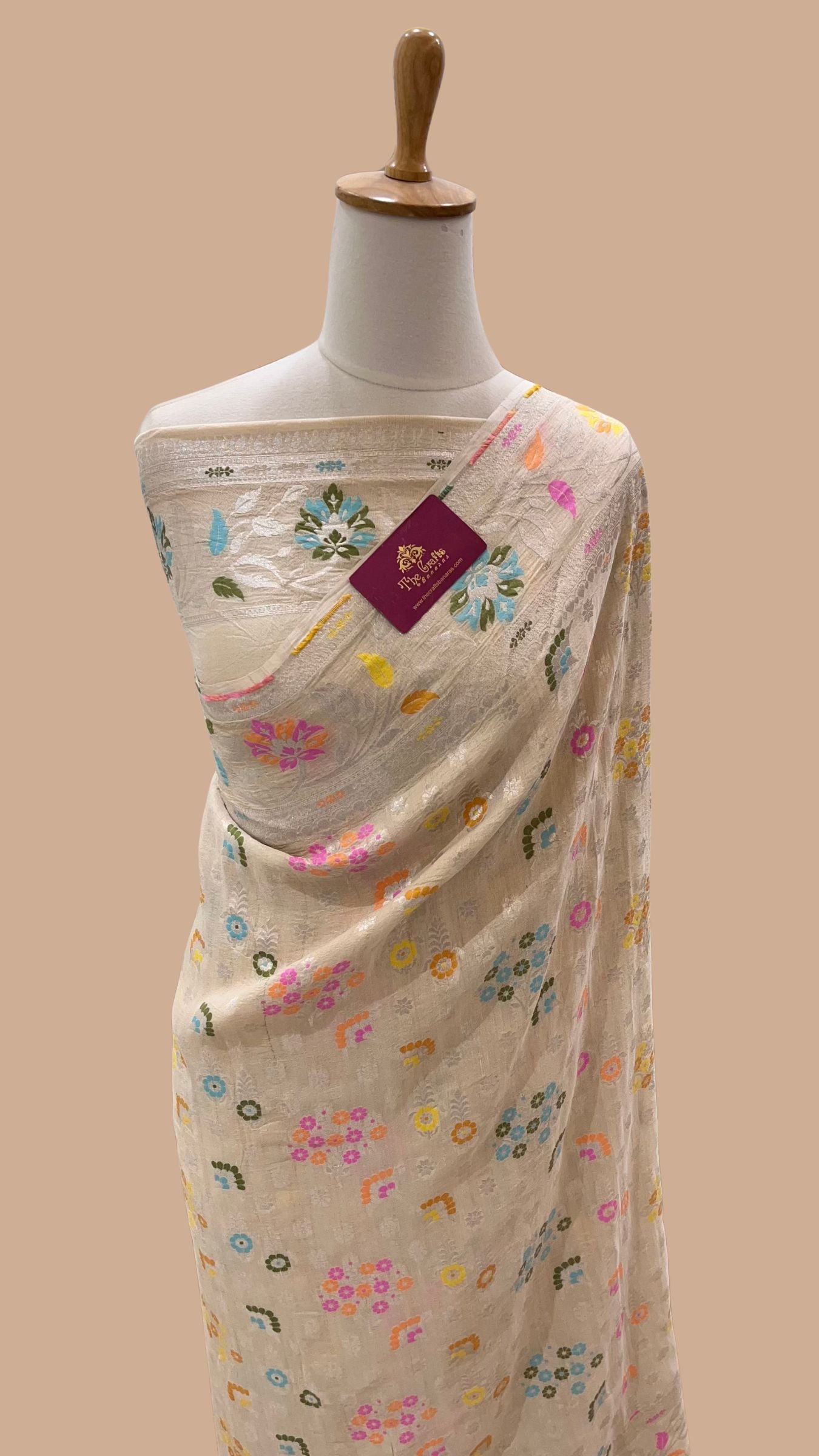Tussar Georgette Handloom Banarasi Saree - Meenakari