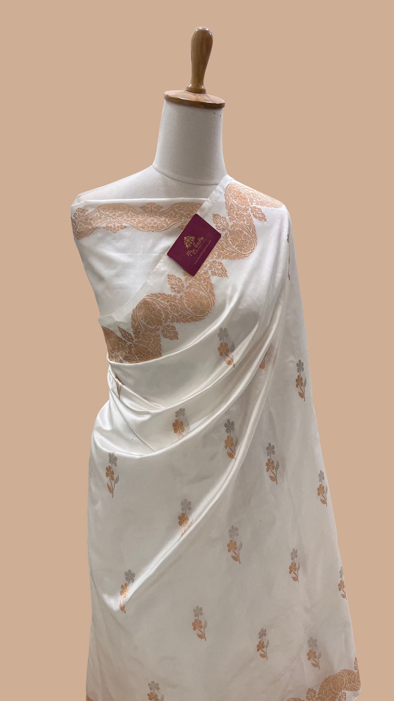 Pure Mango Silk Handloom Banarasi Saree - With Sona Roopa Motifs