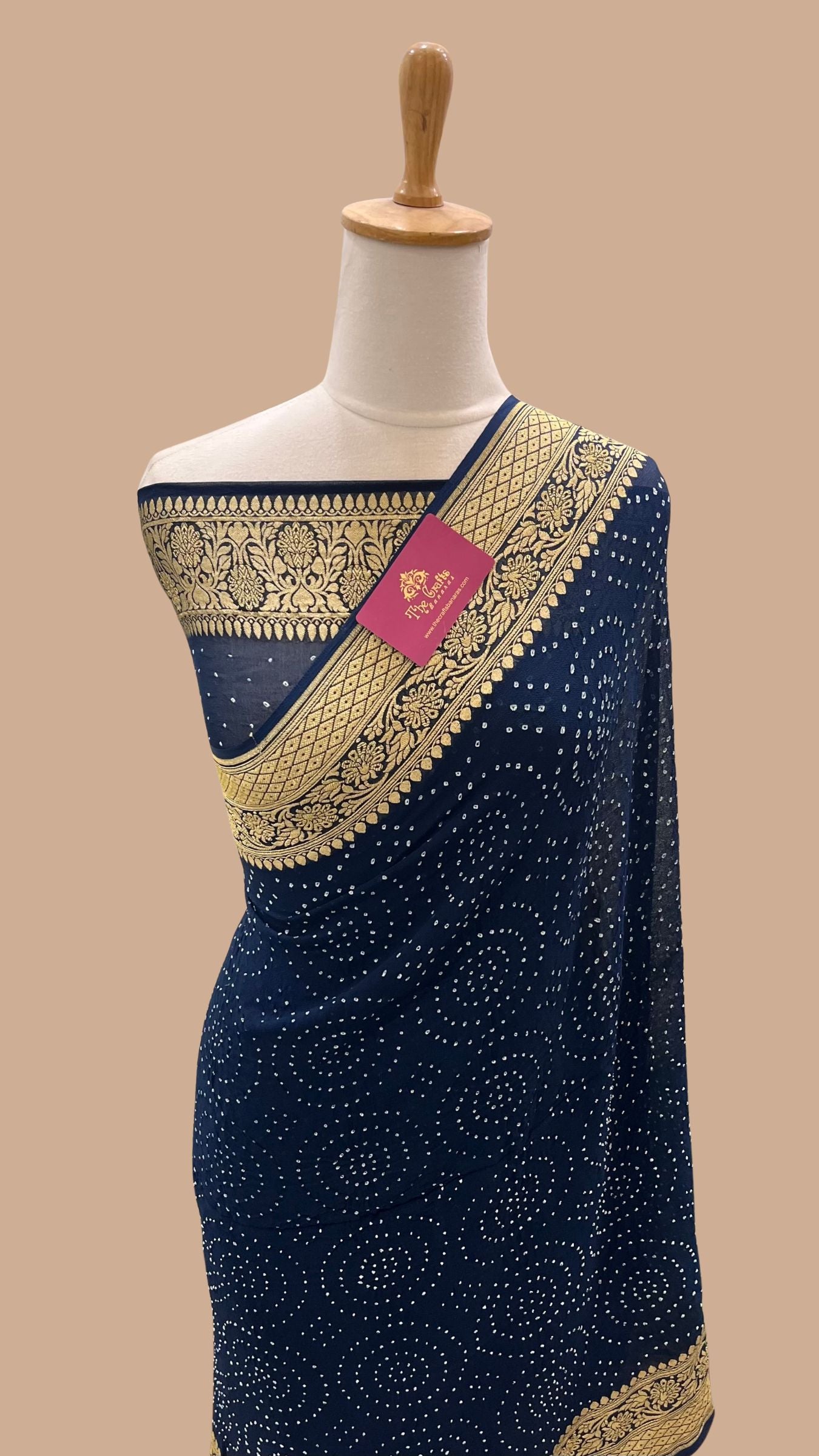 Pure Georgette Banarasi Handloom Bandhej Saree