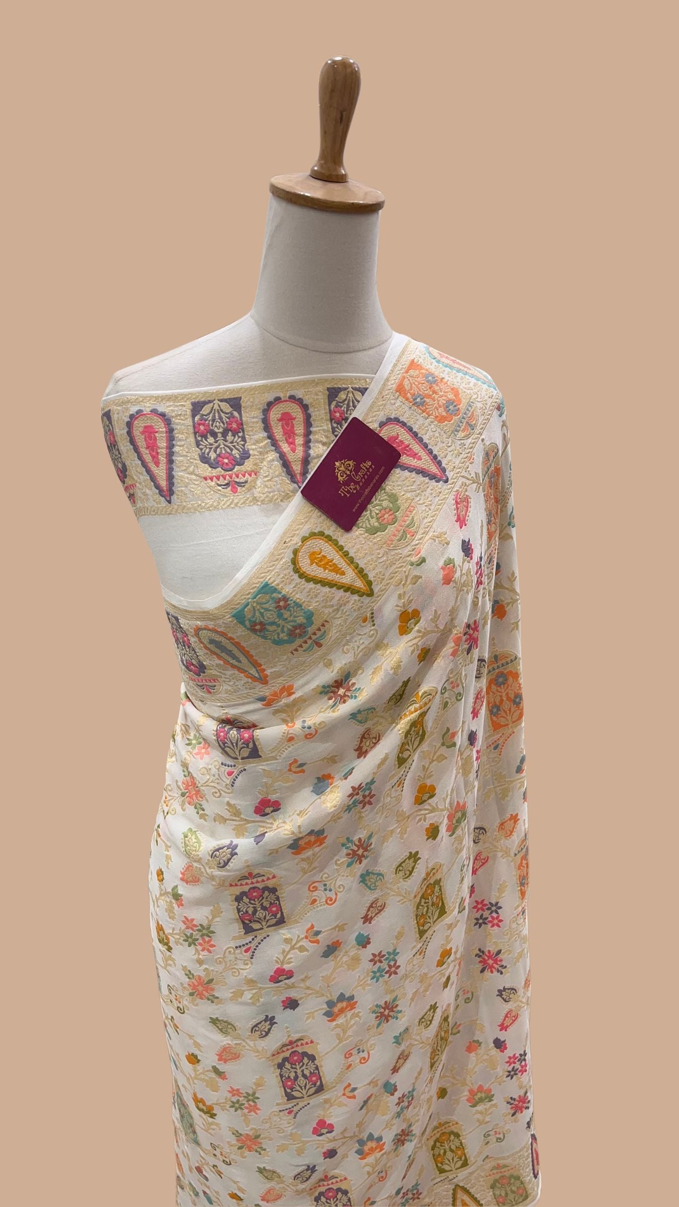 Khaddi Georgette Handloom Banarasi Saree - Jaal with Meenakari